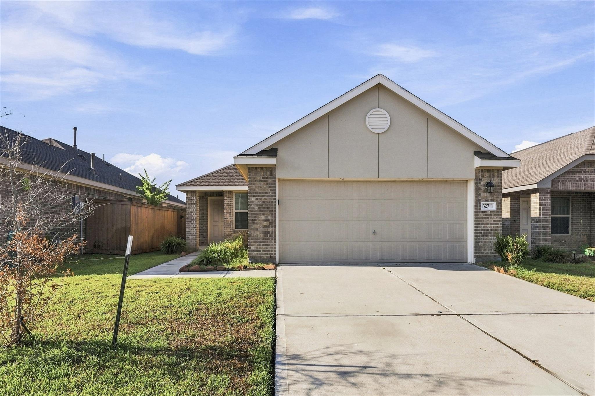 32711 Orchard Haze Dr, Brookshire, TX 77423