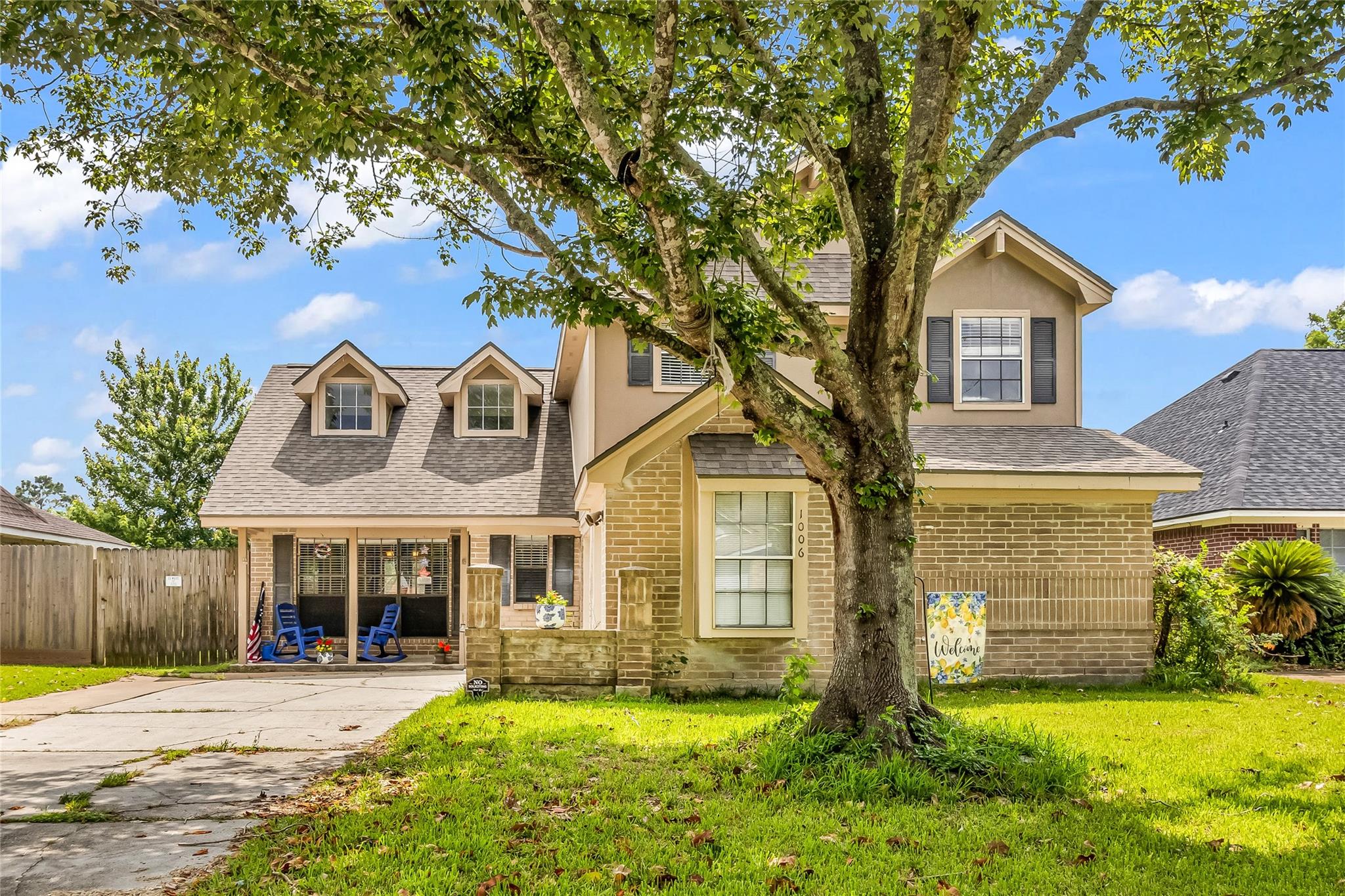 1006 Autumn Ct, League City, TX 77573