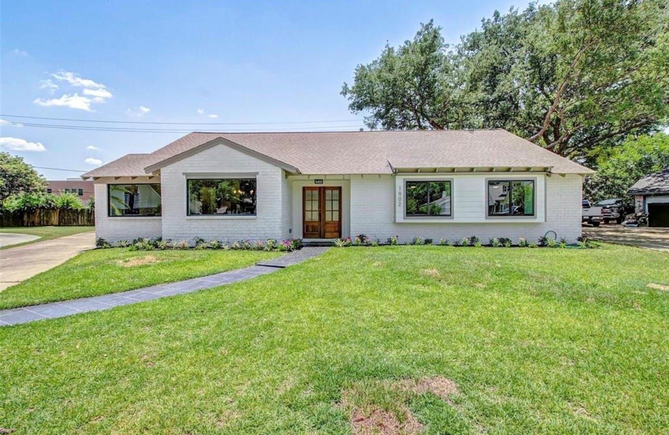 1902 Knoboak Cir, Houston, TX 77080
