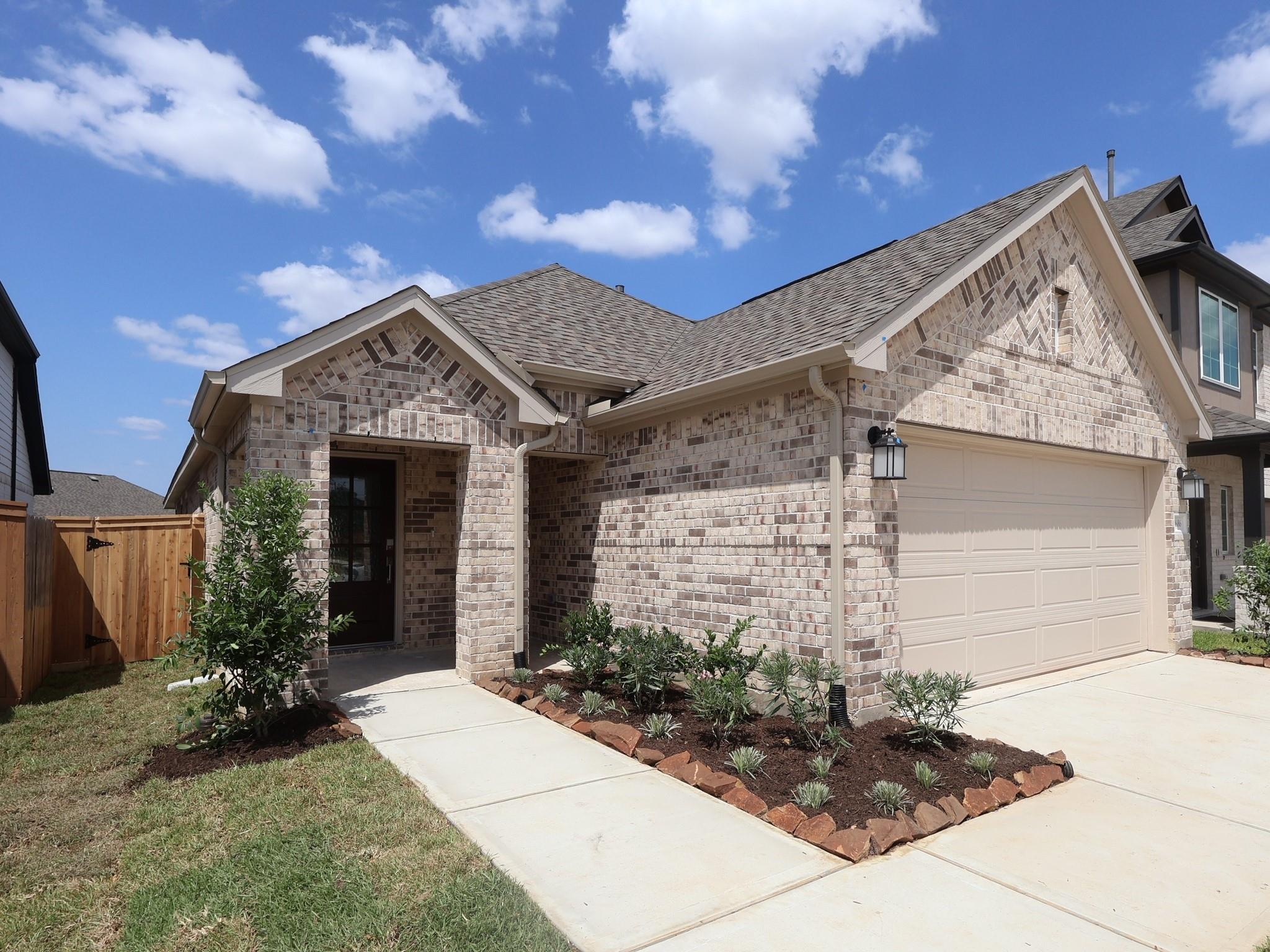 21686 Wave Hollow Dr, Cypress, TX 77433