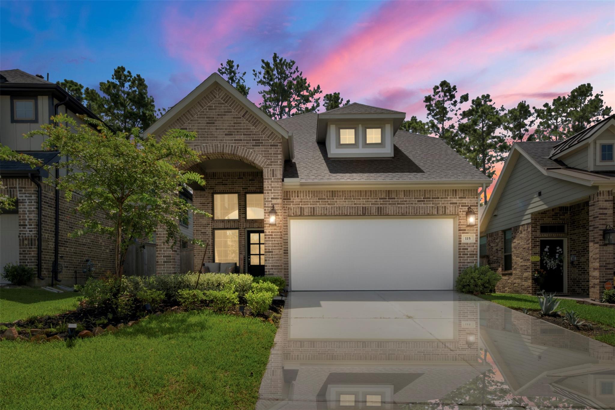 115 Lukewood Cir, Willis, TX 77318