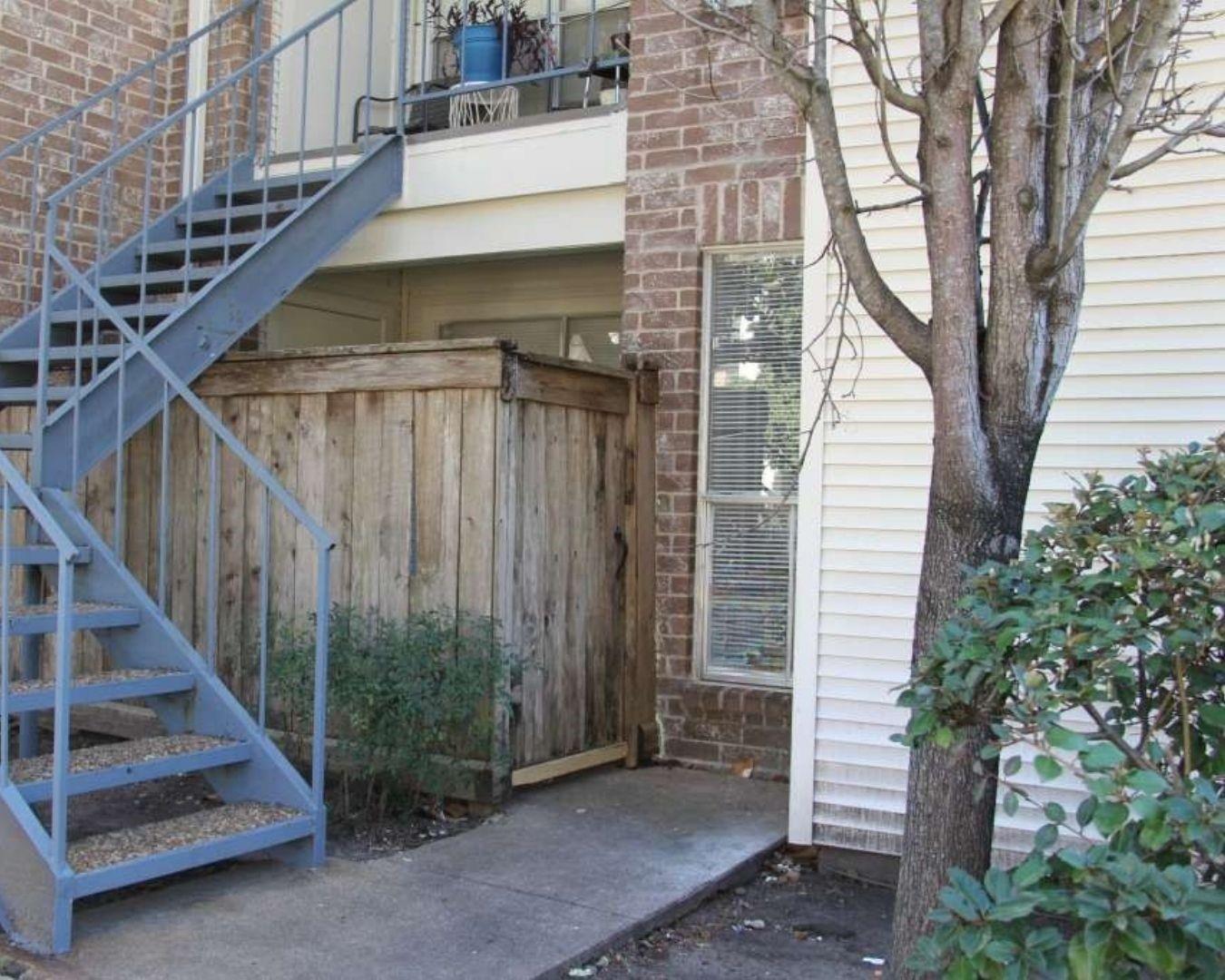 3900 Woodchase Dr #123, Houston, TX 77042 photo