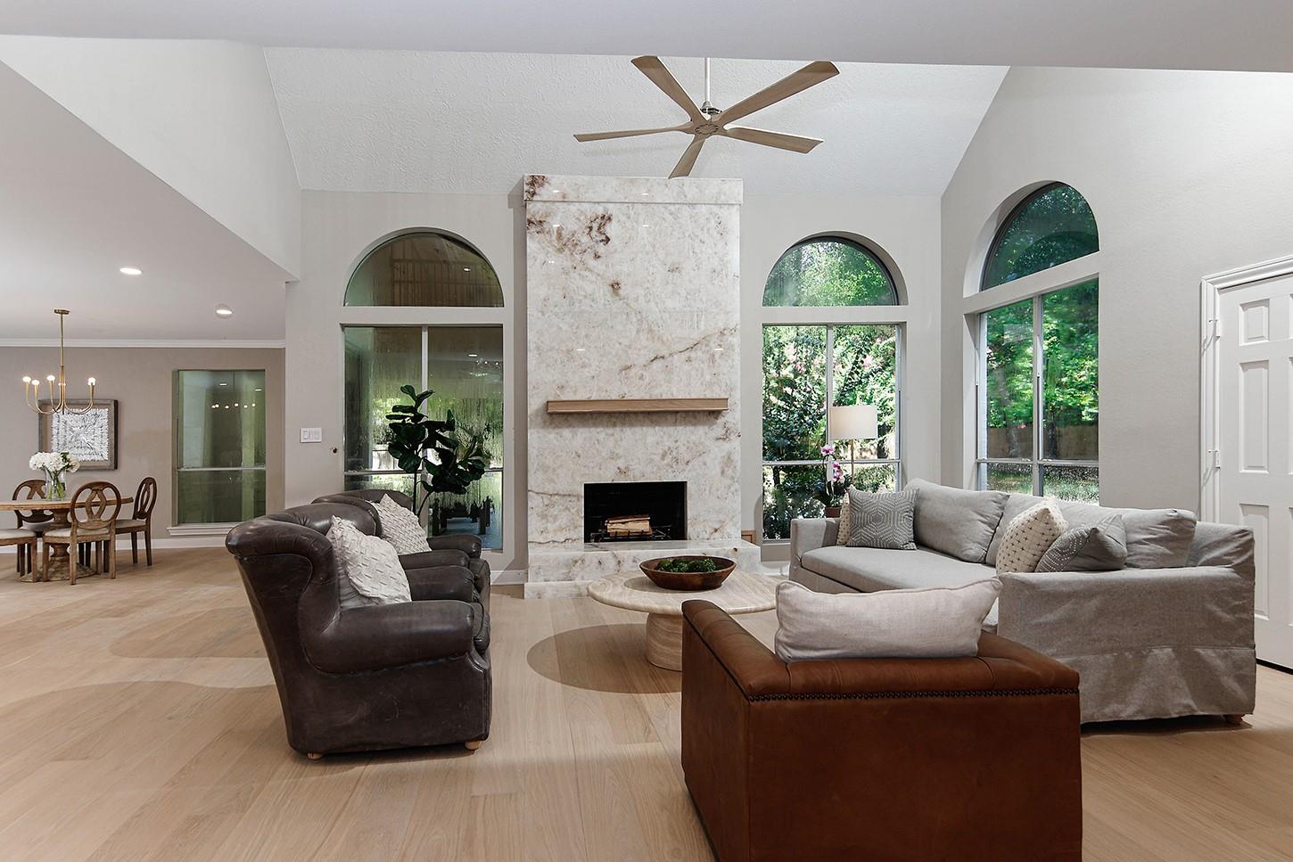 6 Misty Pt, The Woodlands, TX 77380 photo