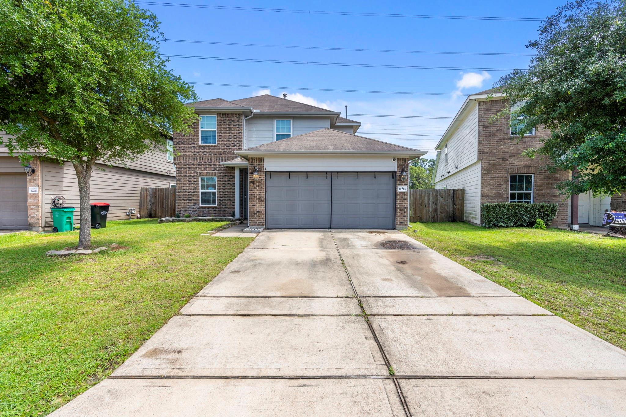 17210 Erin Oaks Ln, Humble, TX 77396 photo