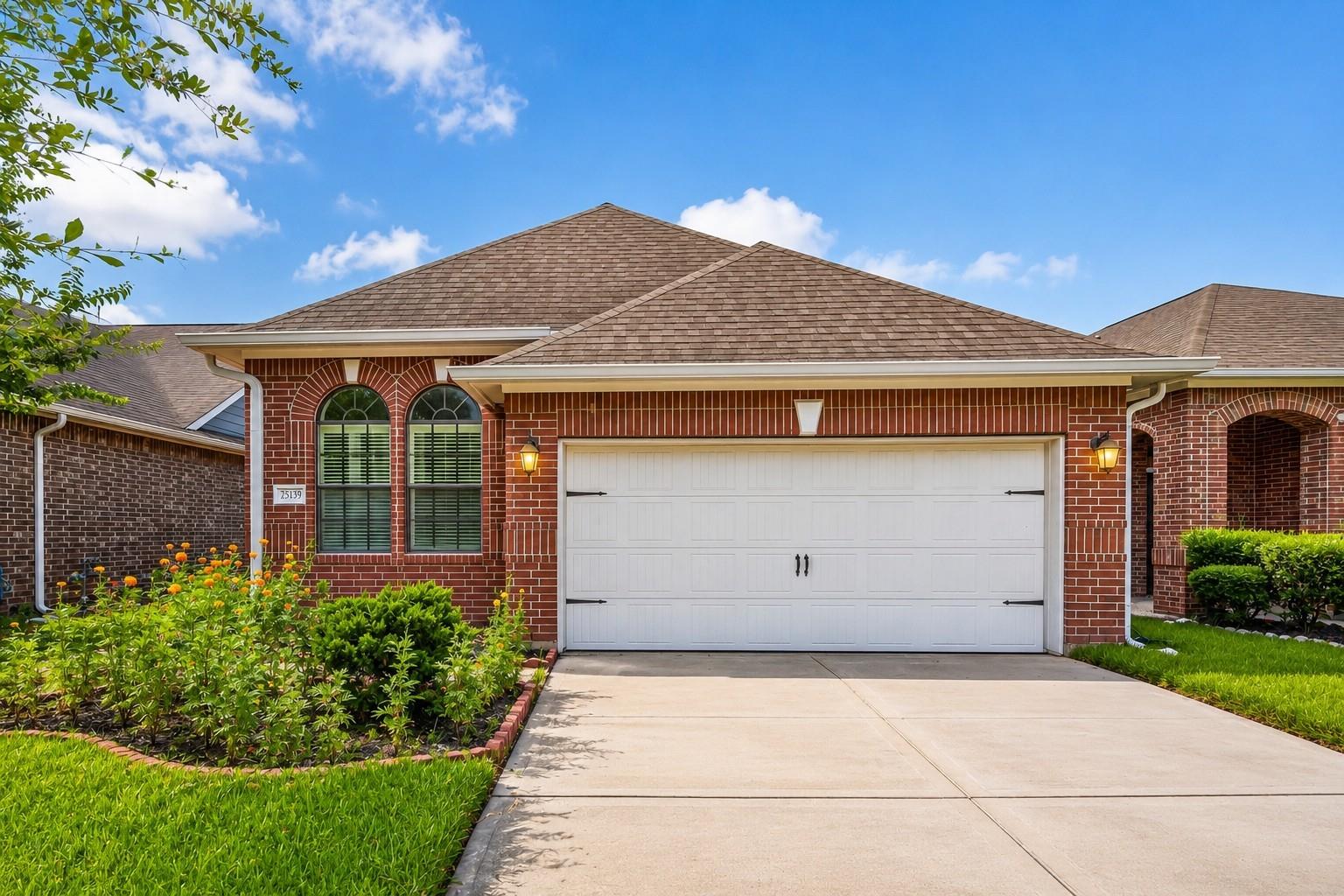 25139 Alina Ln, Spring, TX 77386