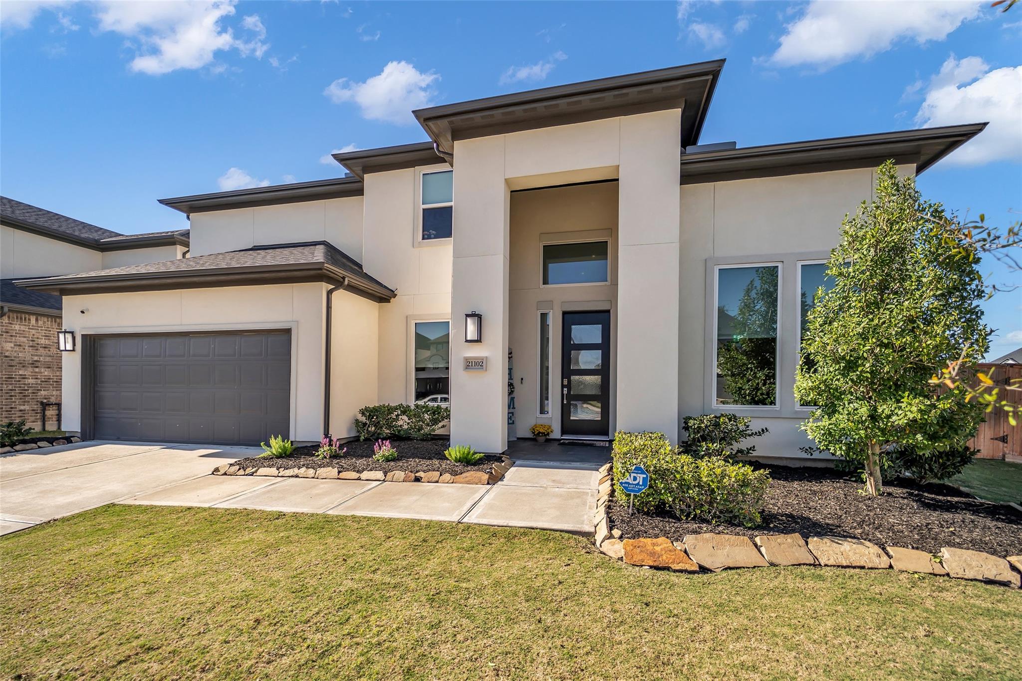 21102 Chelton Beach Dr, Cypress, TX 77433