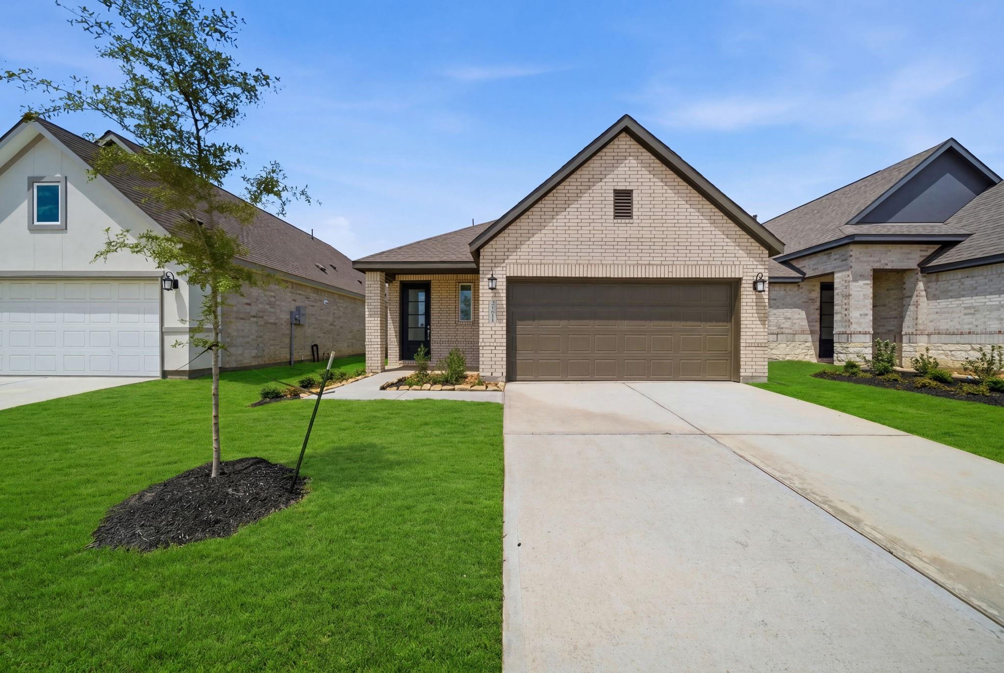 21611 Colonial Meadow Creek Trl, Waller, TX 77484