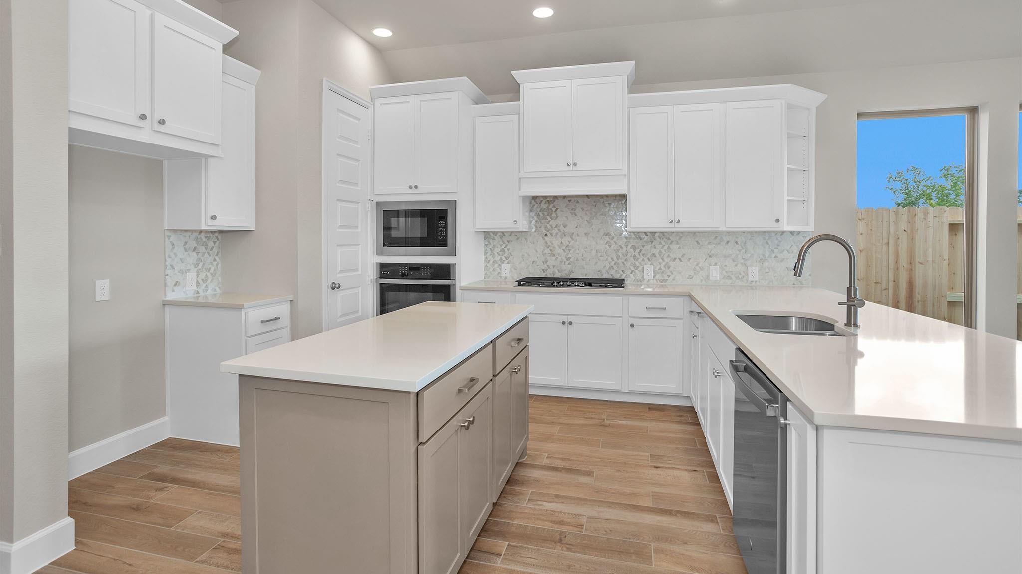 5911 Hanson Harvest Ln, Manvel, TX 77578 photo