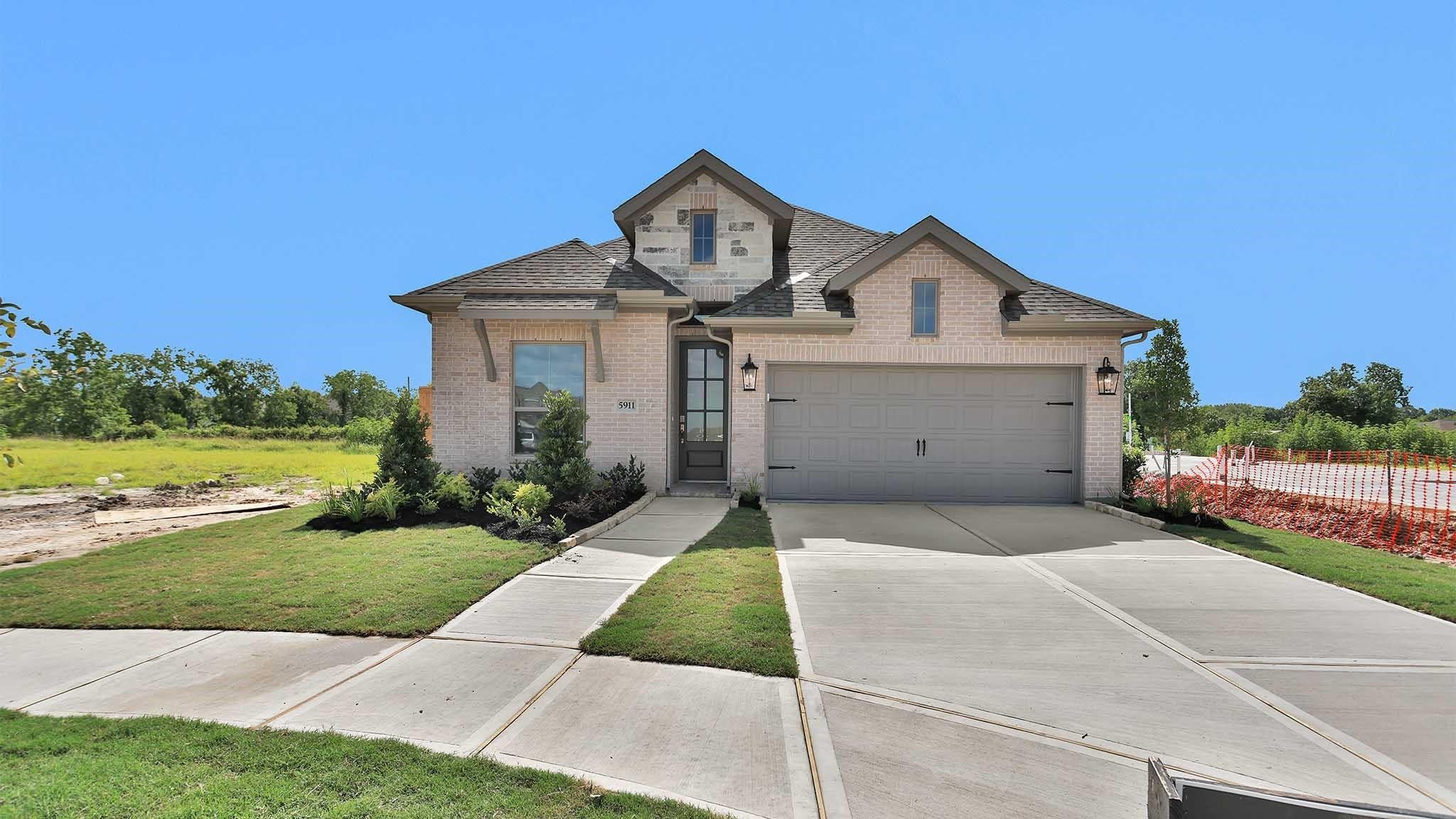 5911 Hanson Harvest Ln, Manvel, TX 77578
