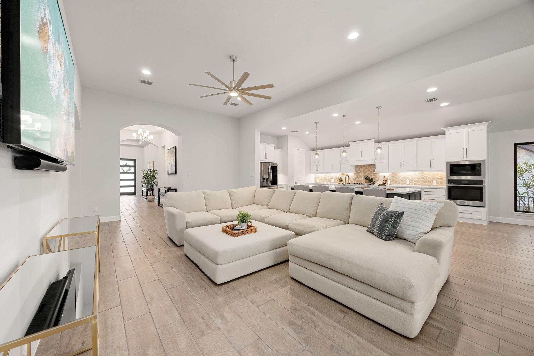 22041 Canyon Trail Way, Porter, TX 77365 photo