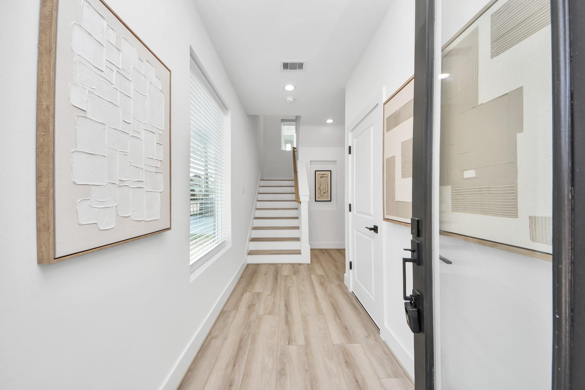 7739 Hammerly Blvd, Houston, TX 77055 photo