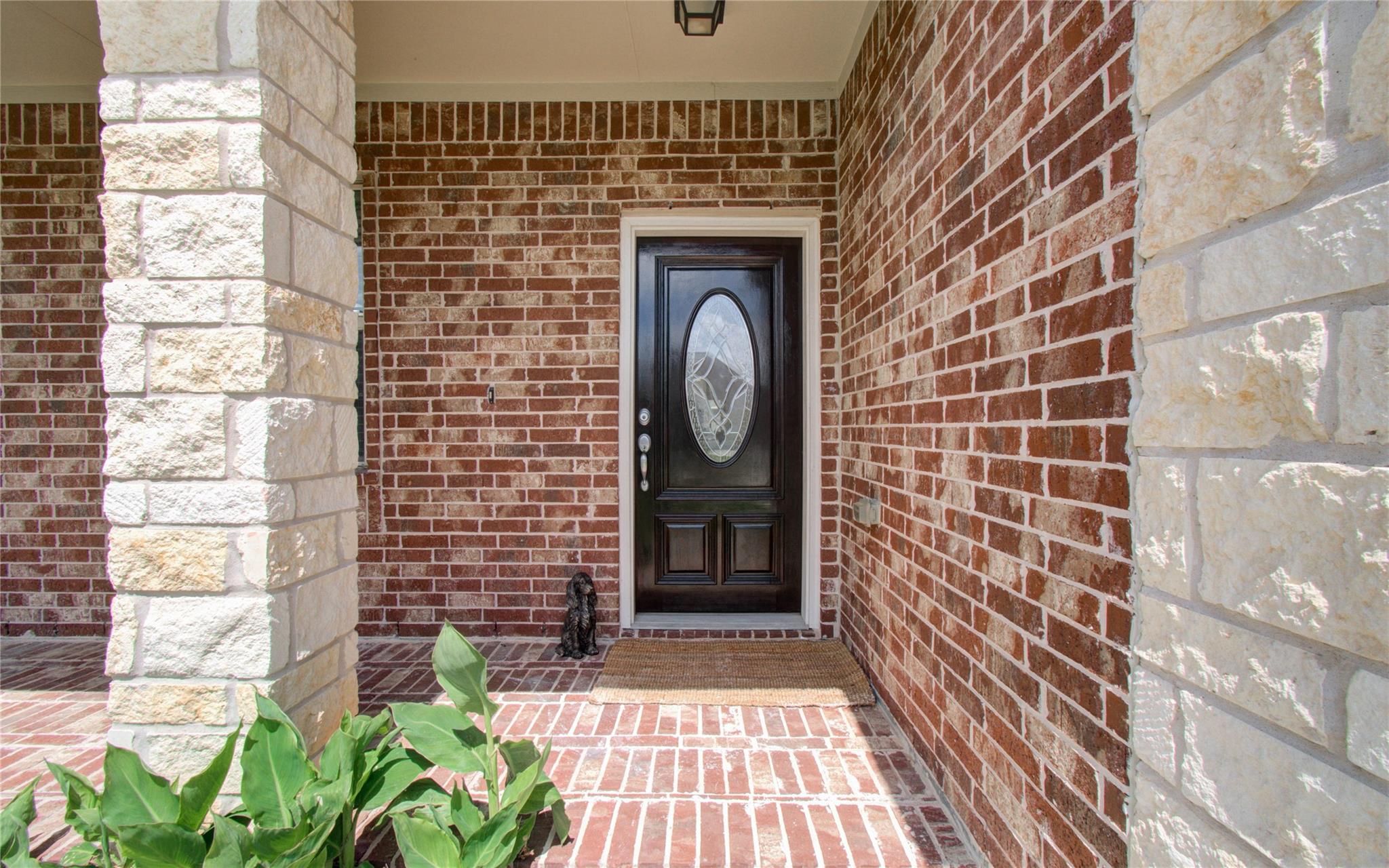12319 Gatewood Dr, Mont Belvieu, TX 77535 photo