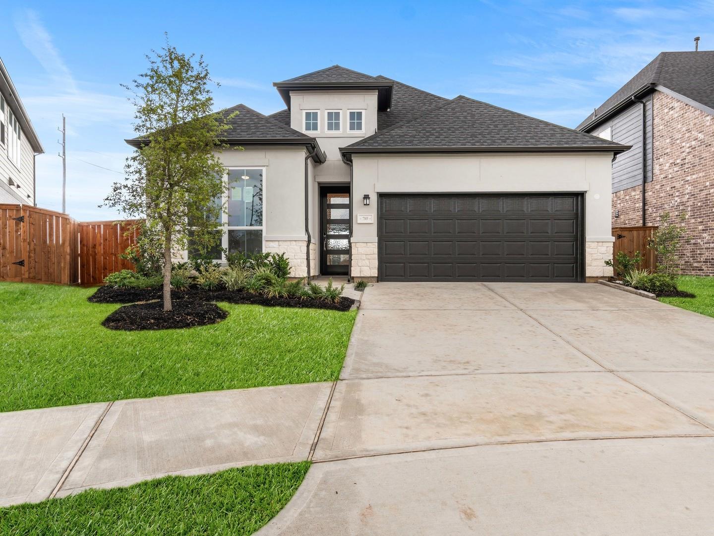 7303 Shady Pecan, Fulshear, TX 77441 photo