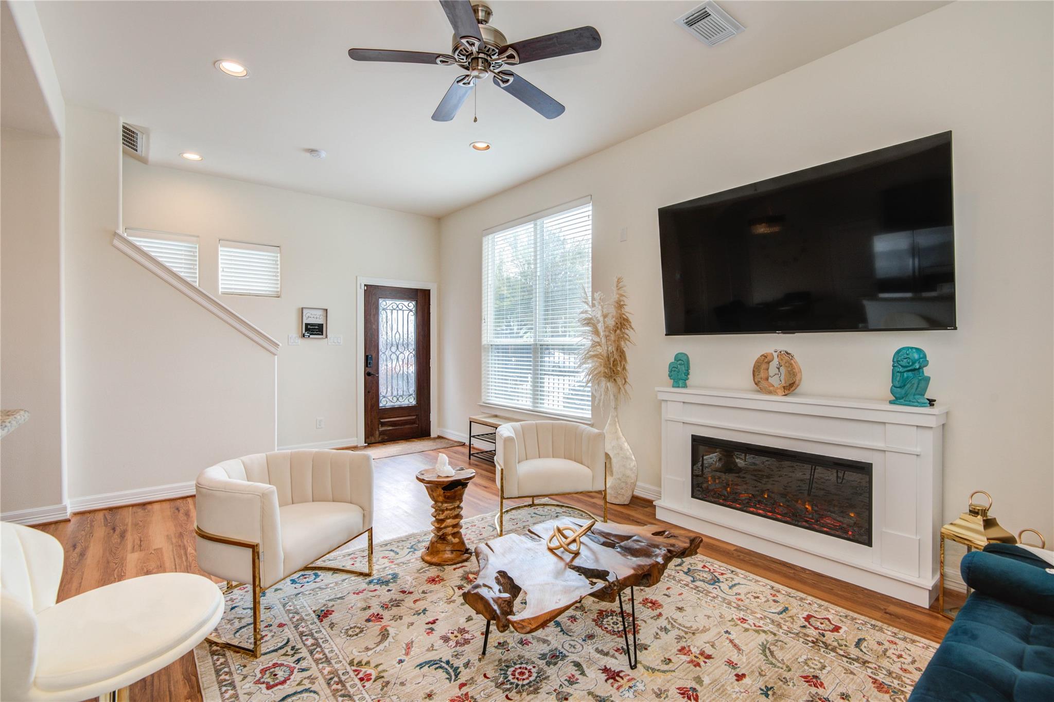 738 Link Rd, Houston, TX 77009 photo