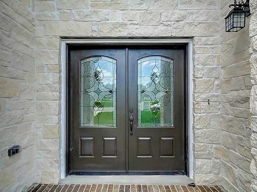 17903 Pleasantglen Ct, Spring, TX 77379 photo