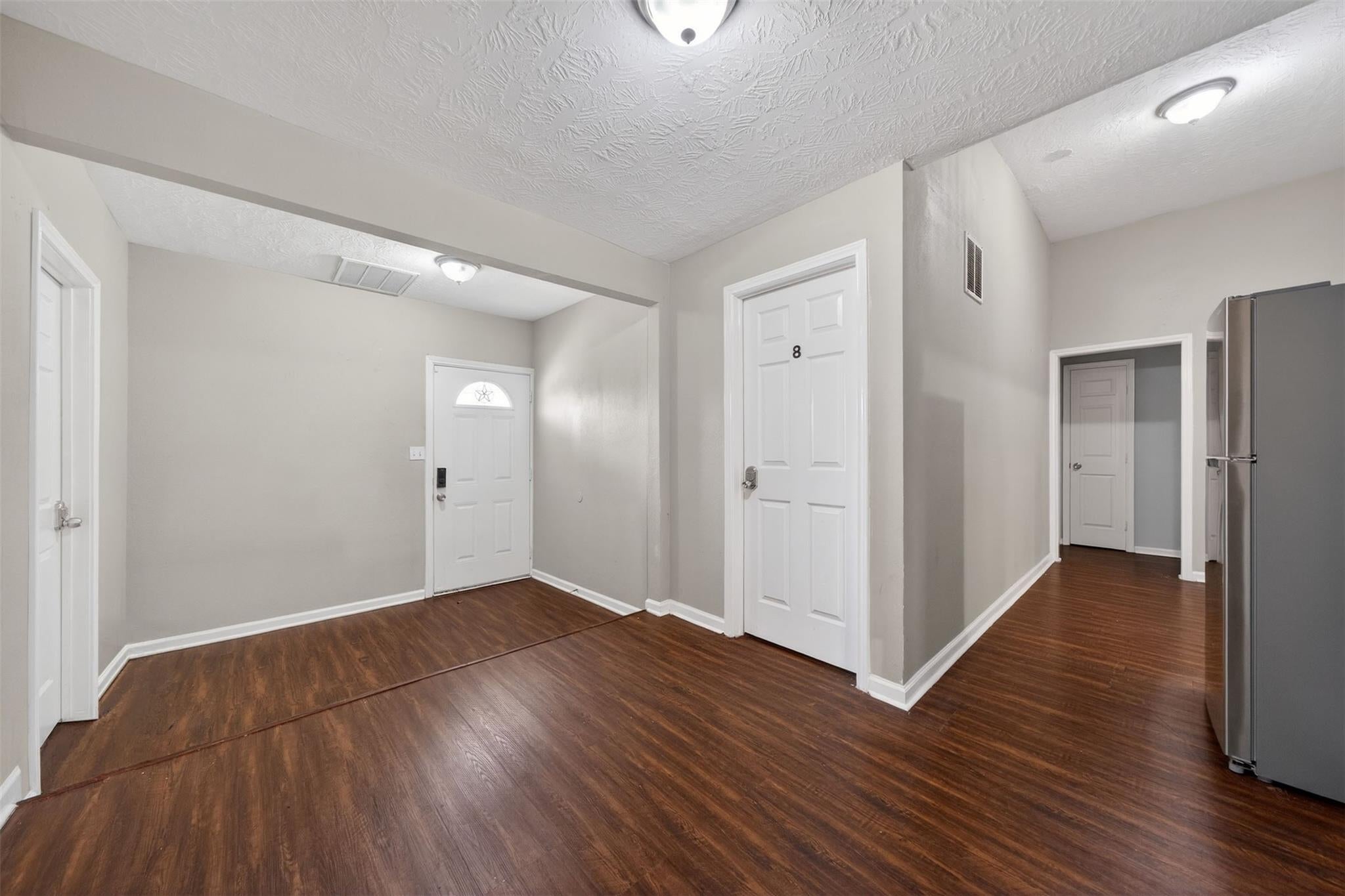1107 Christine St, Houston, TX 77017 photo