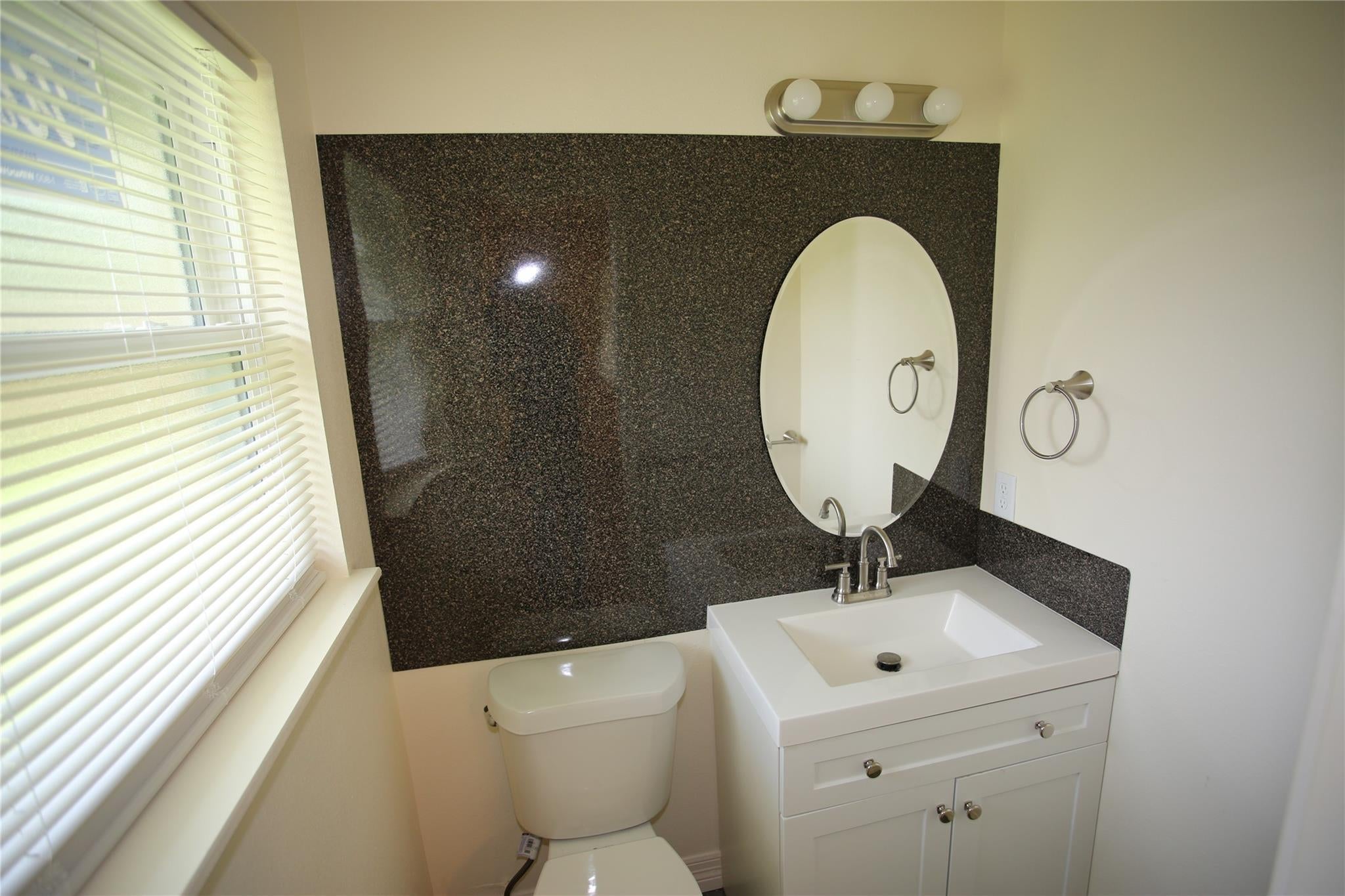 1804 Jane Dr, Pasadena, TX 77502 photo