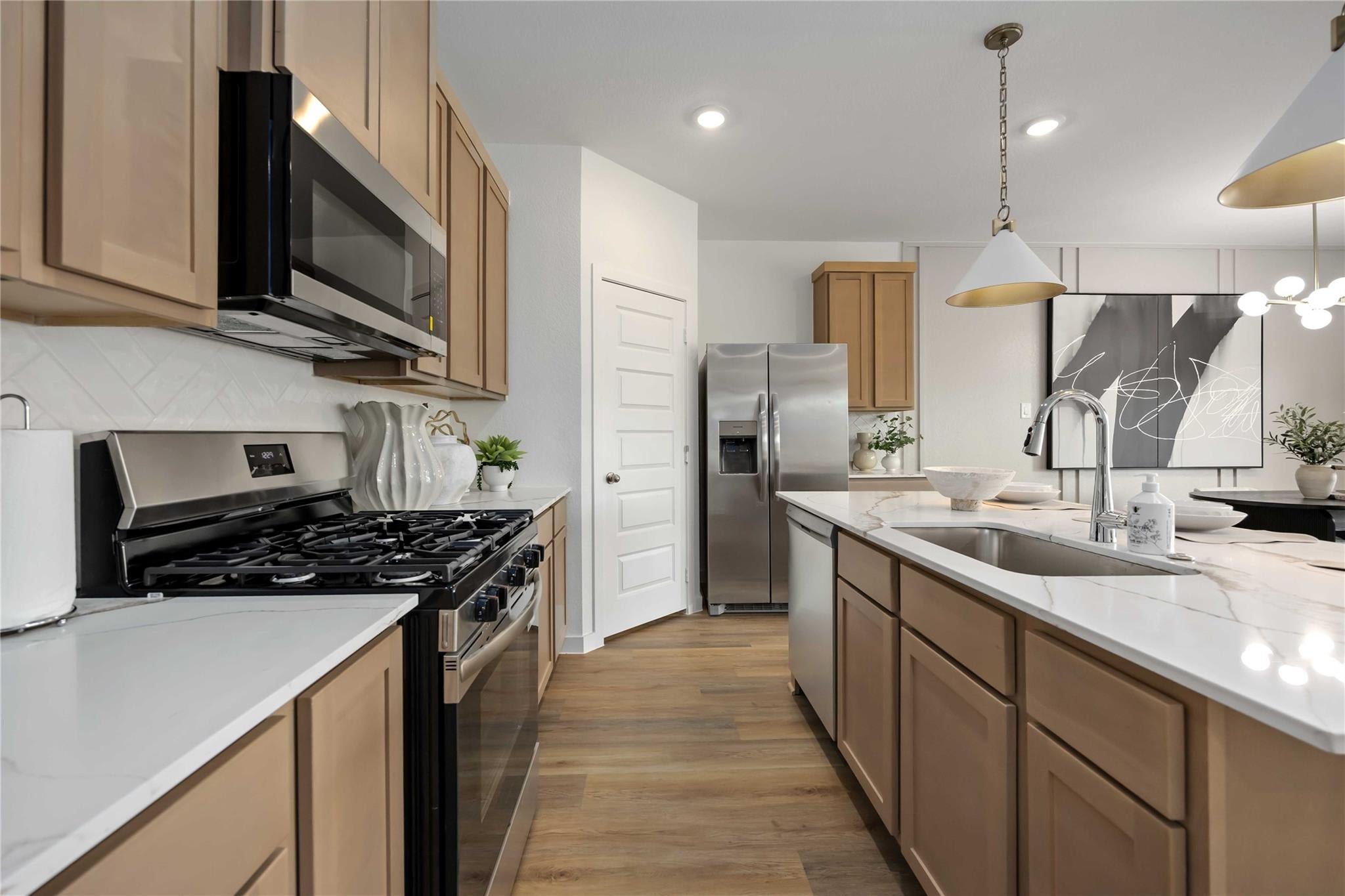 2604 Mchenry Landing Ln, Houston, TX 77051 photo