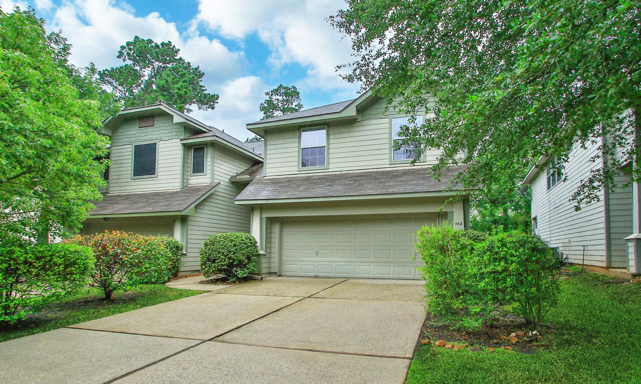 142 W Burberry Cir, The Woodlands, TX 77384 photo