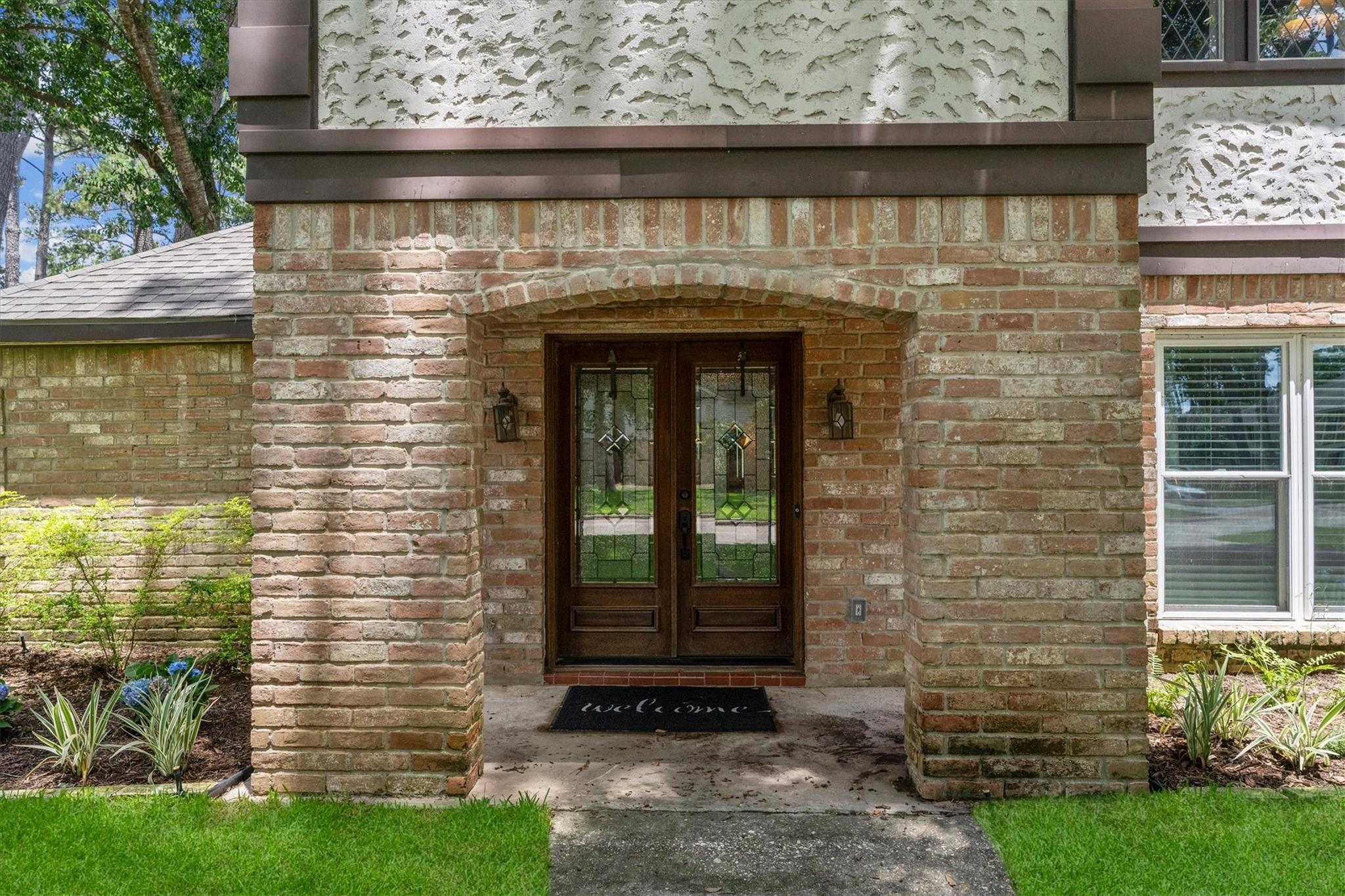 8238 Theisswood Rd, Spring, TX 77379 photo