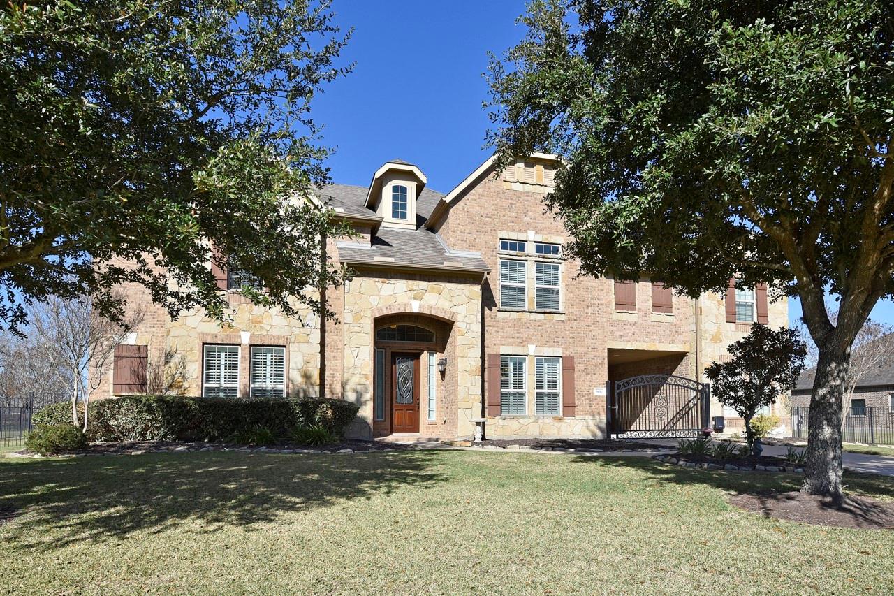 6010 Crystal Water Dr, Richmond, TX 77406 photo