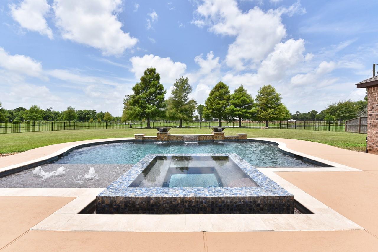960 Cemetery Rd, Santa Fe, TX 77517 photo
