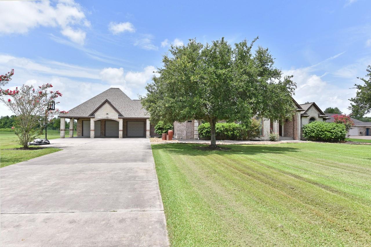 960 Cemetery Rd, Santa Fe, TX 77517 photo