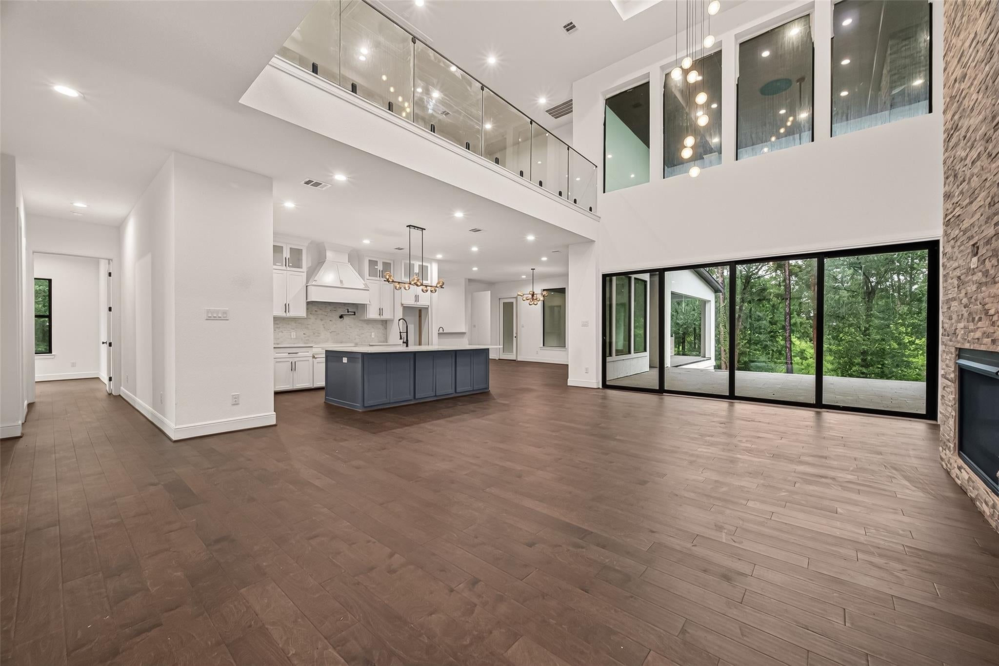 2 Deer Ridge Estates Blvd, Houston, TX 77339 photo