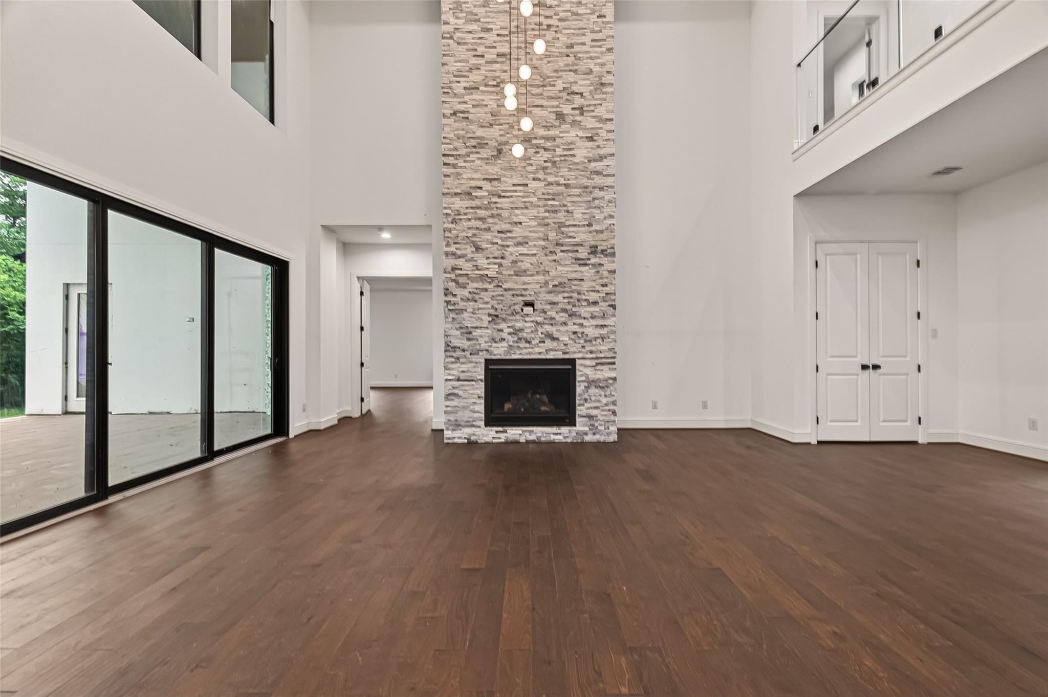 2 Deer Ridge Estates Blvd, Houston, TX 77339 photo