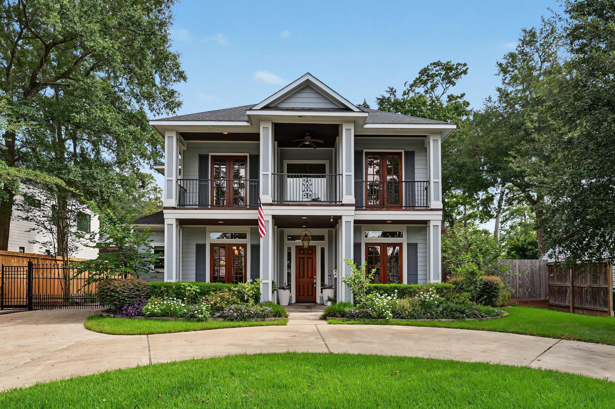 818 43 St, Houston, TX 77018