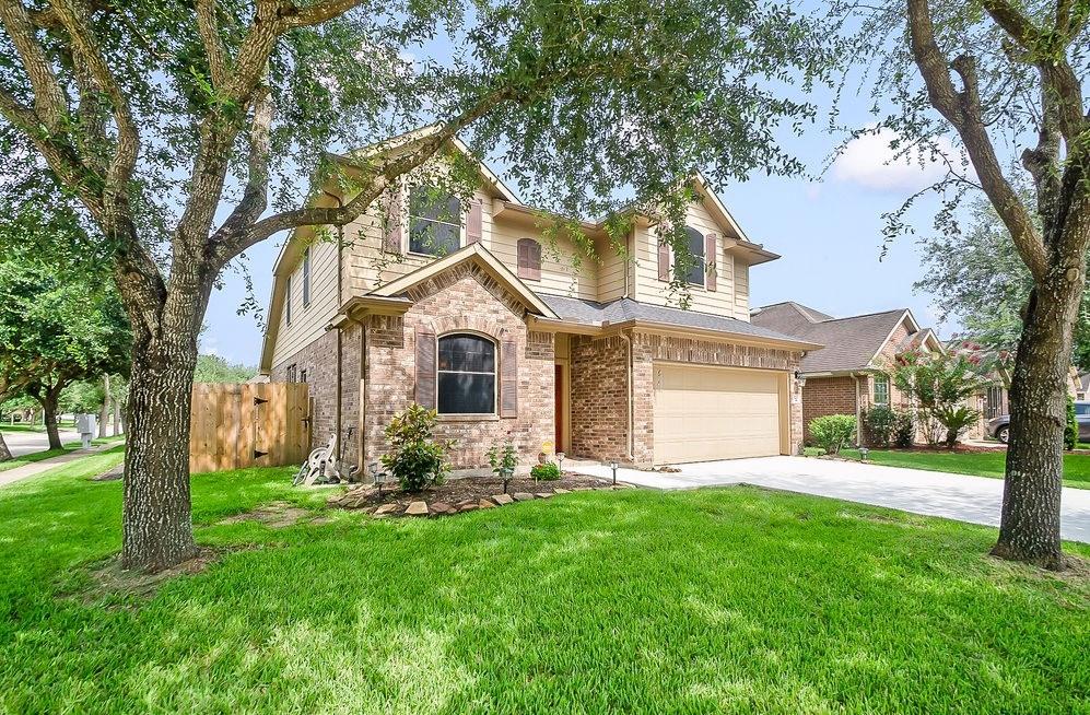 5201 Pale Sage Ln, Rosharon, TX 77583