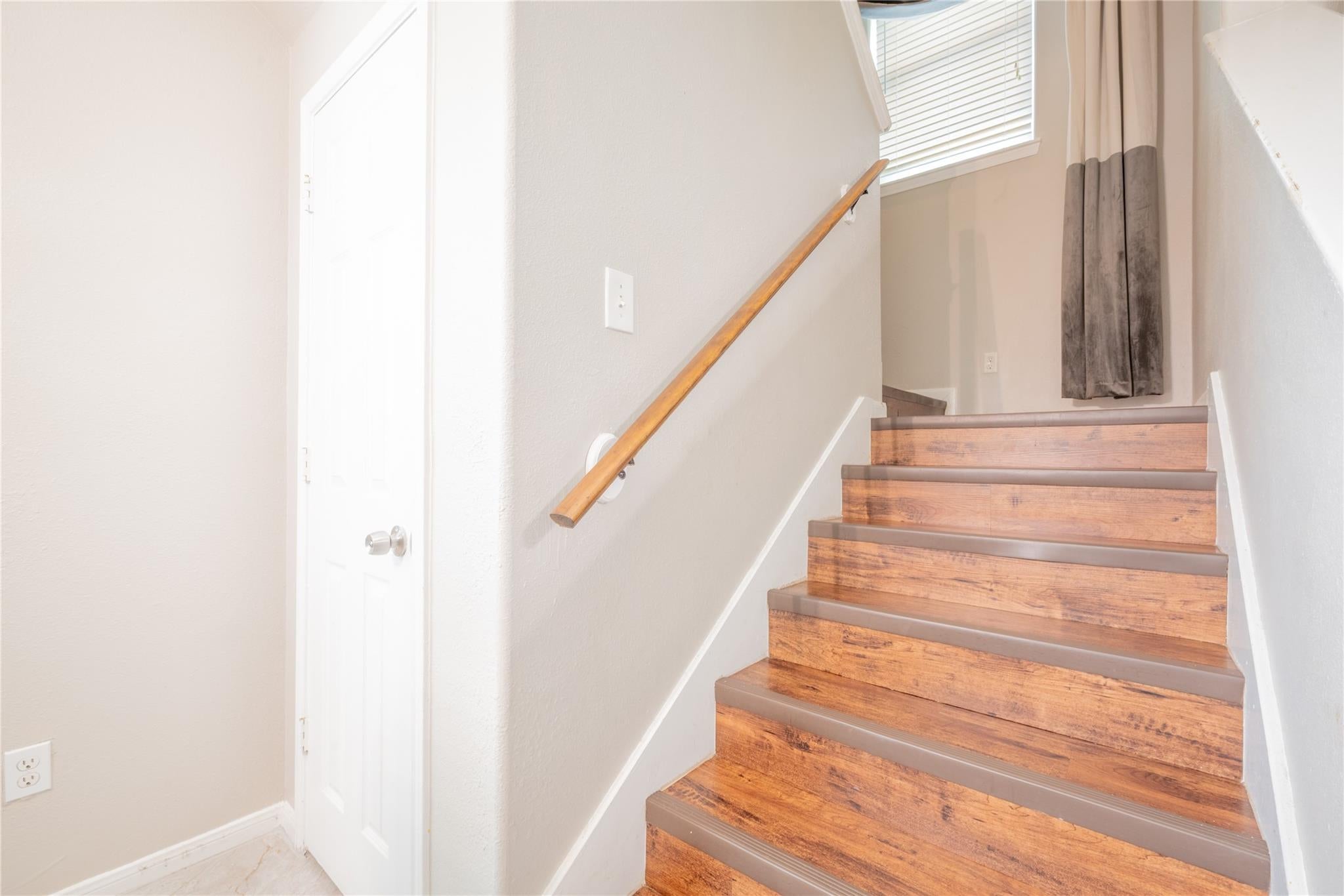 14503 Little St, Houston, TX 77045 photo