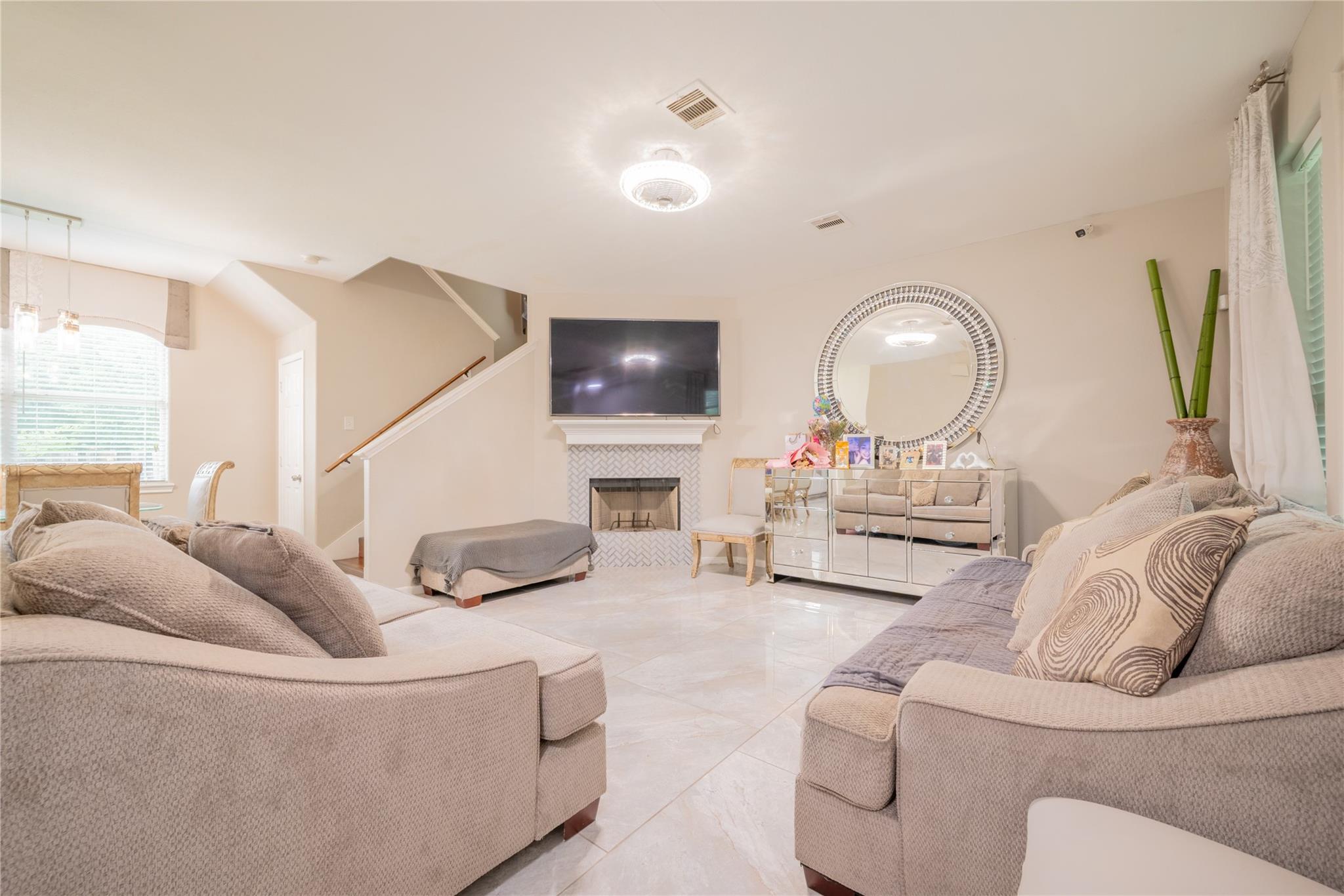 14503 Little St, Houston, TX 77045 photo
