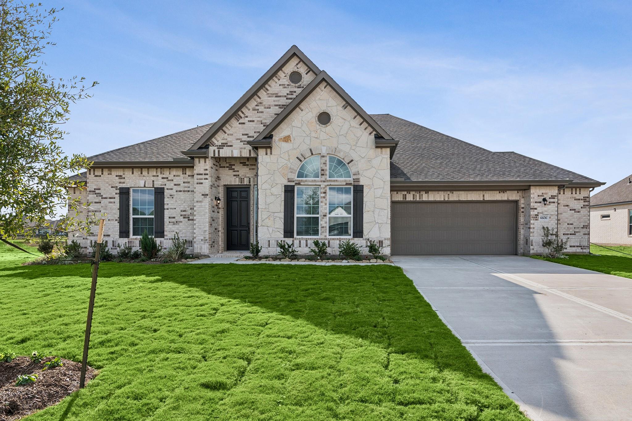 6911 Allens Lndg, Needville, TX 77461