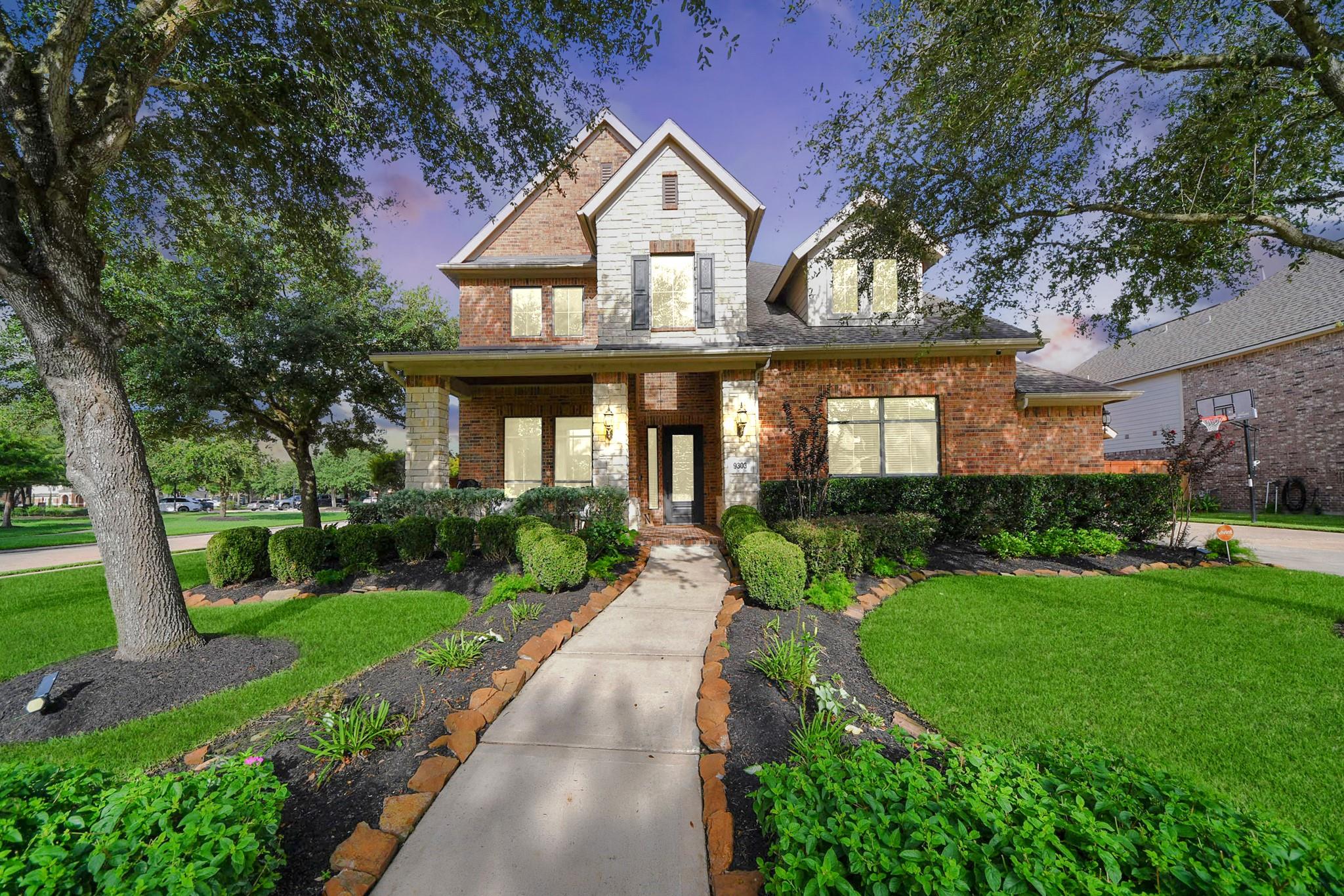 9303 Georgetown Glen Cir, Cypress, TX 77433