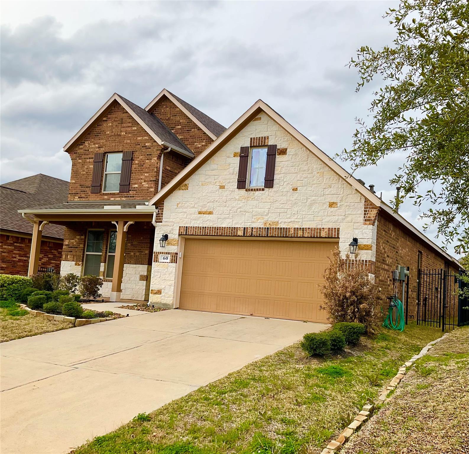 60 Melon Summer Dr, The Woodlands, TX 77354 photo