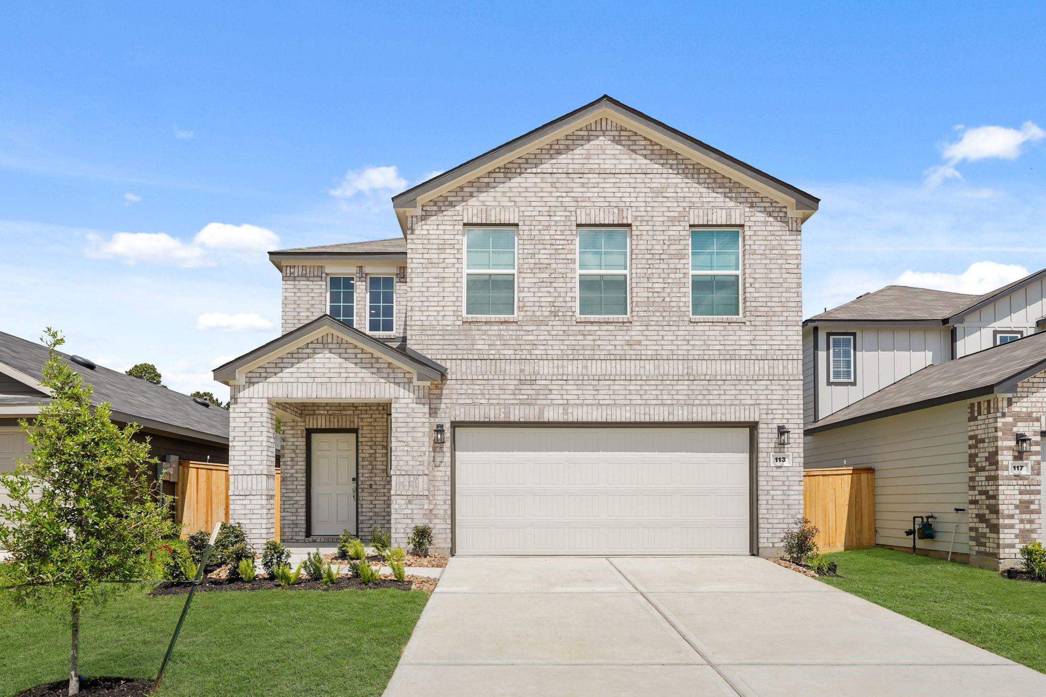 113 Rising Cedar Ln, Hockley, TX 77447