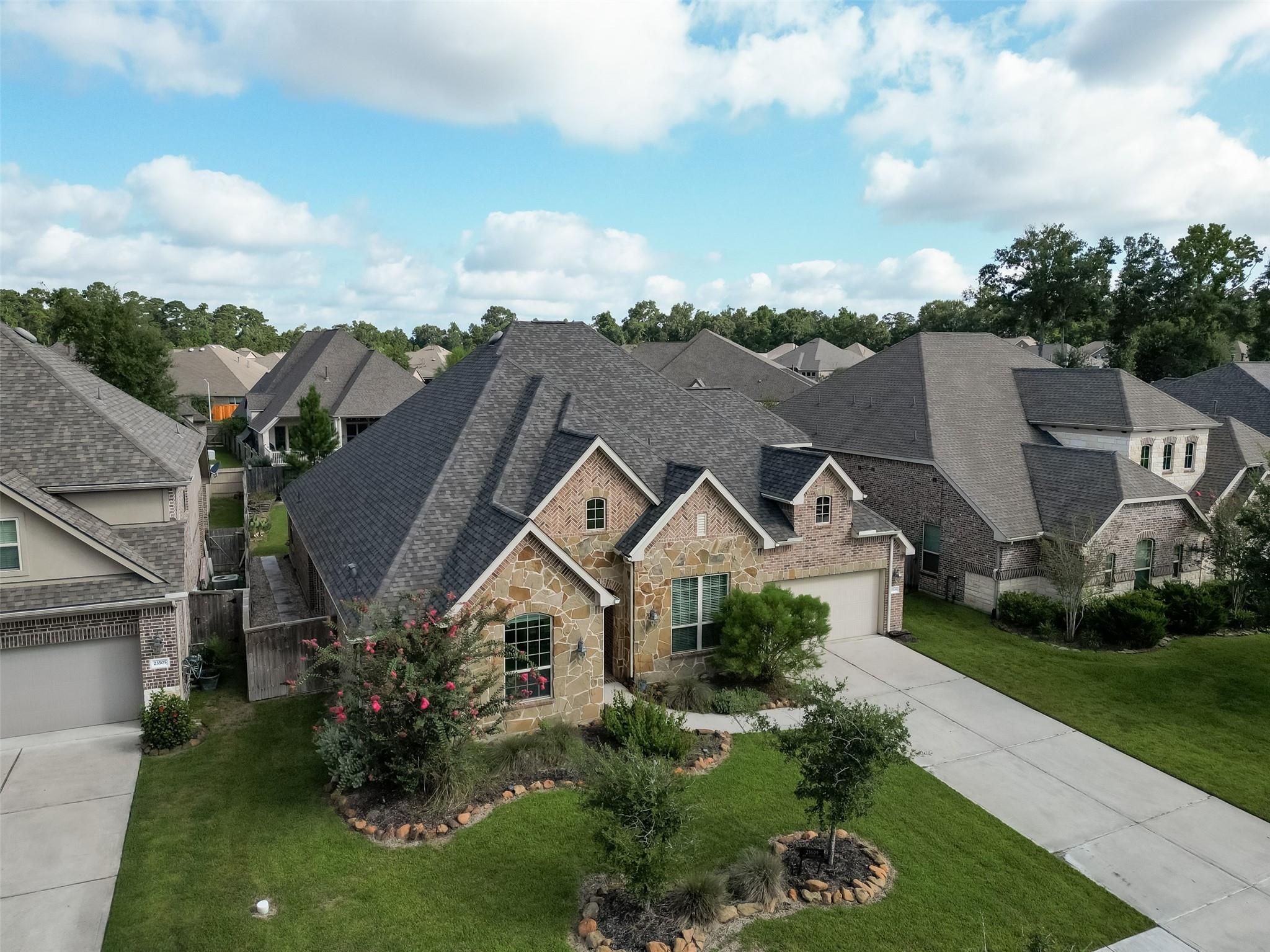 23509 Red Juniper Ln, New Caney, TX 77357 photo
