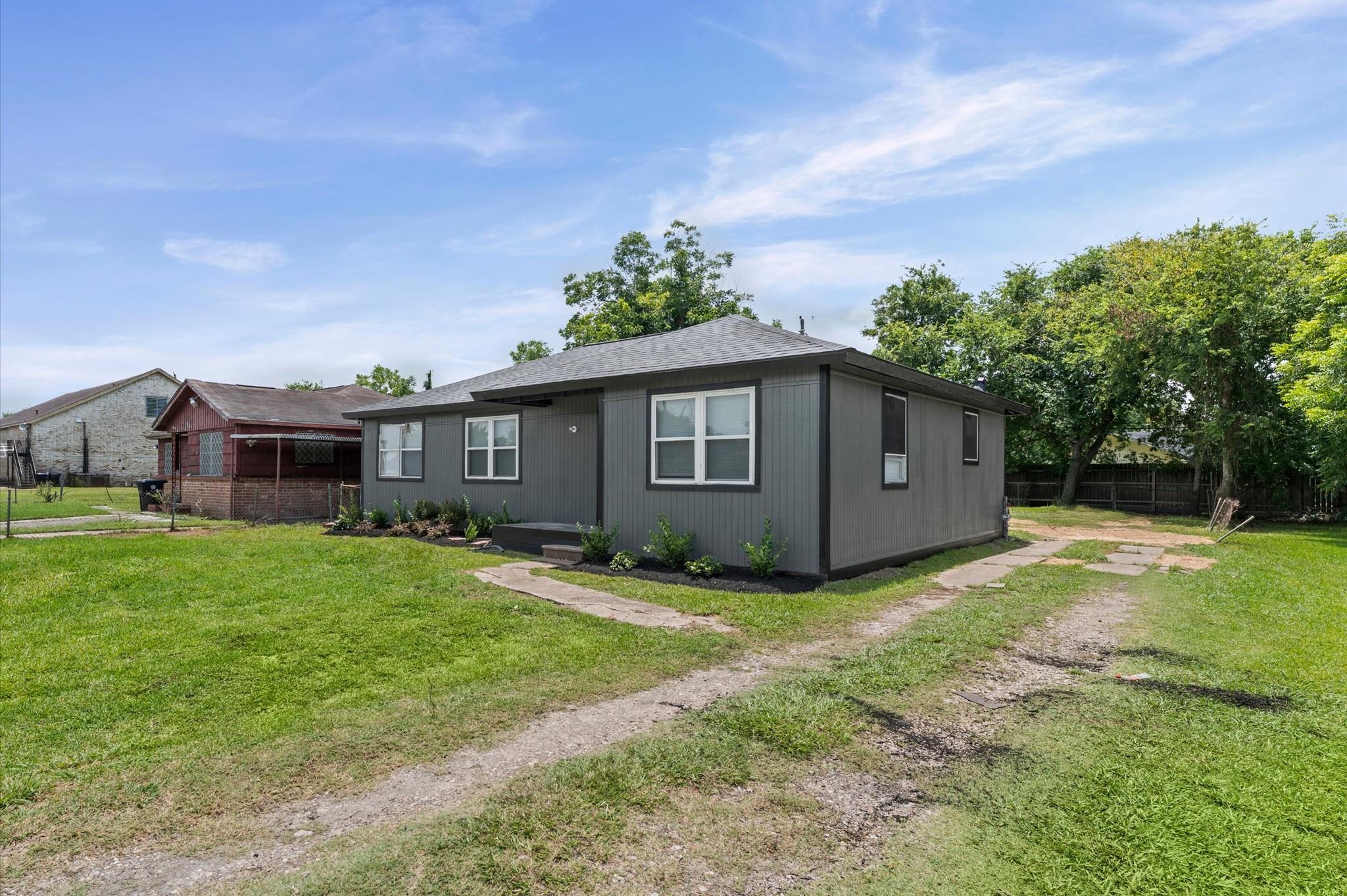 3626 Sparrow St, Houston, TX 77051