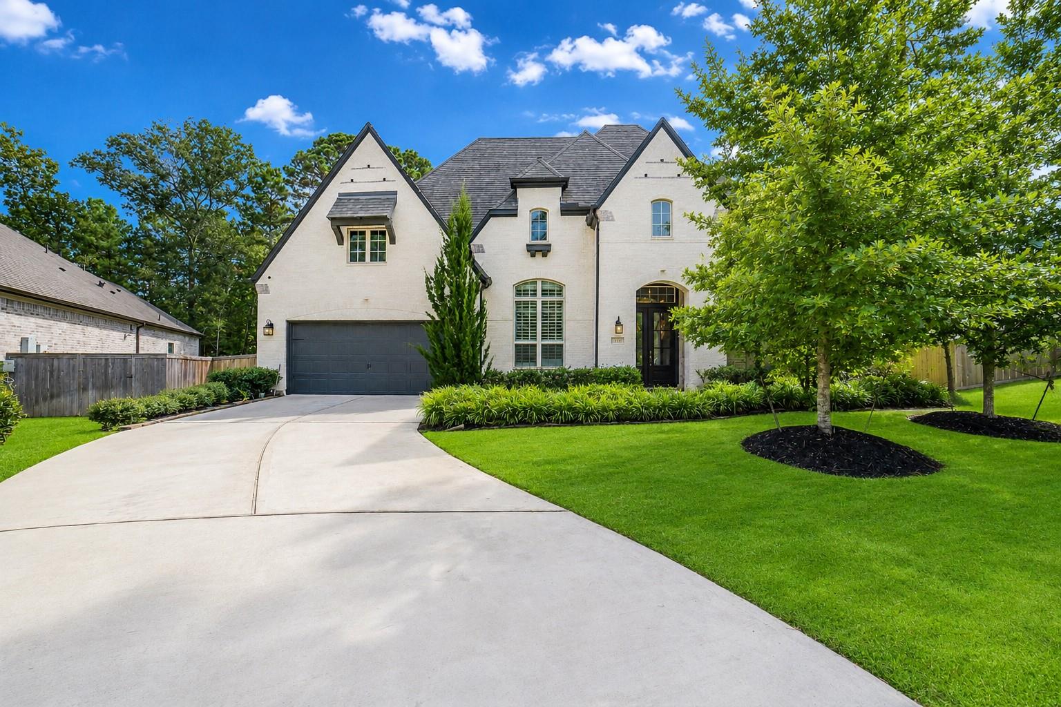 107 Rosewood Forest Ct, Willis, TX 77318