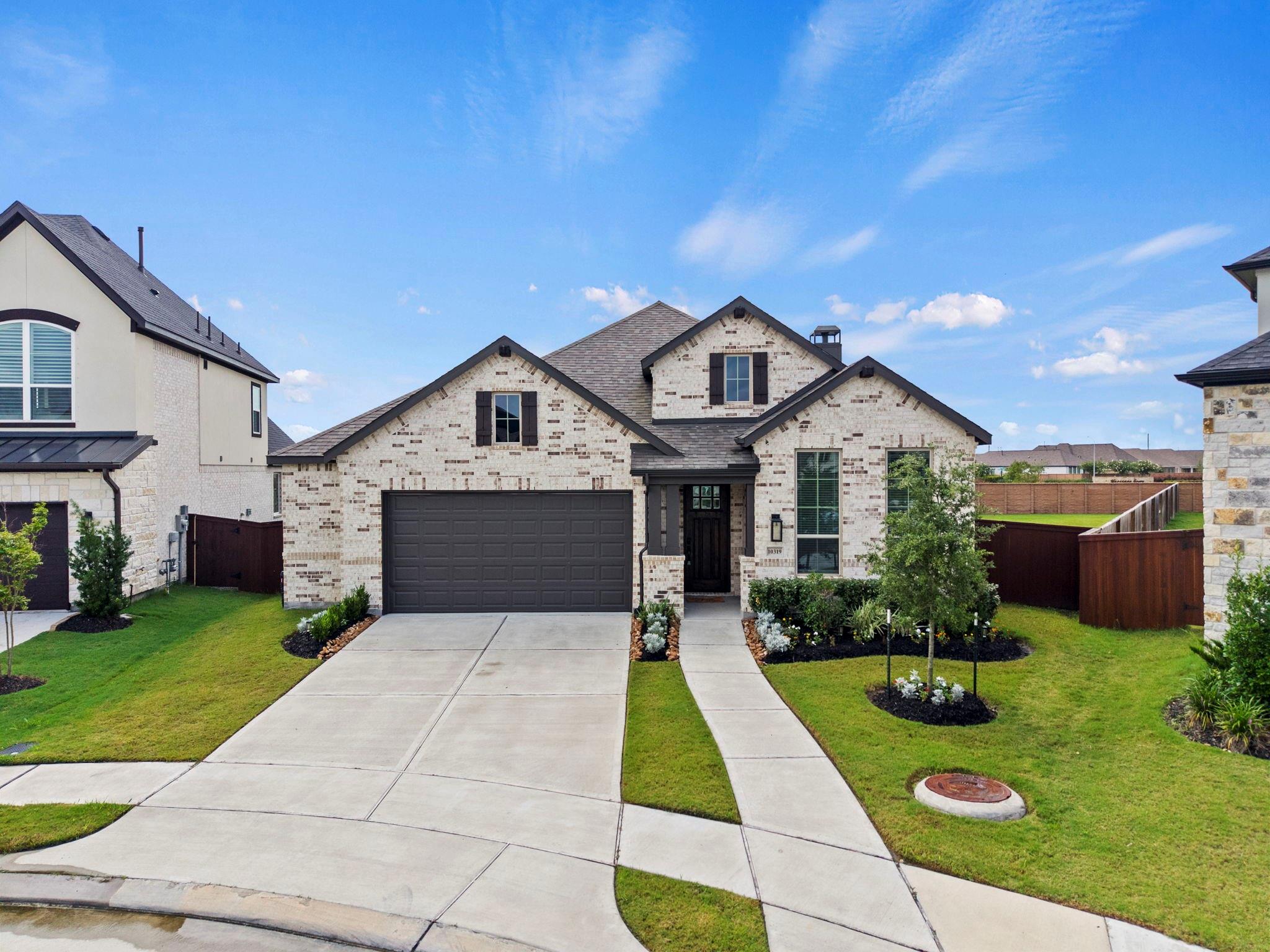 10319 Bison Dr, Rosharon, TX 77583 photo