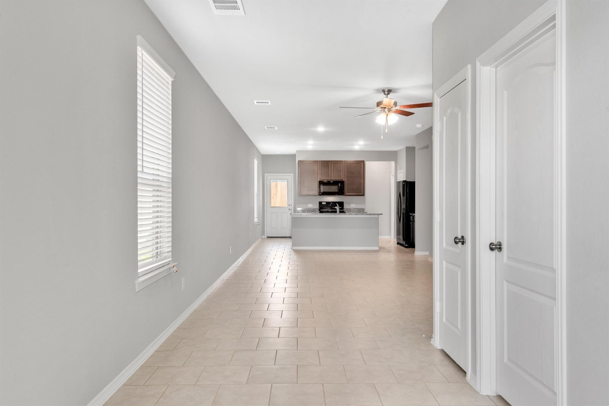25719 Northpark Palm Drive Dr, Porter, TX 77365 photo