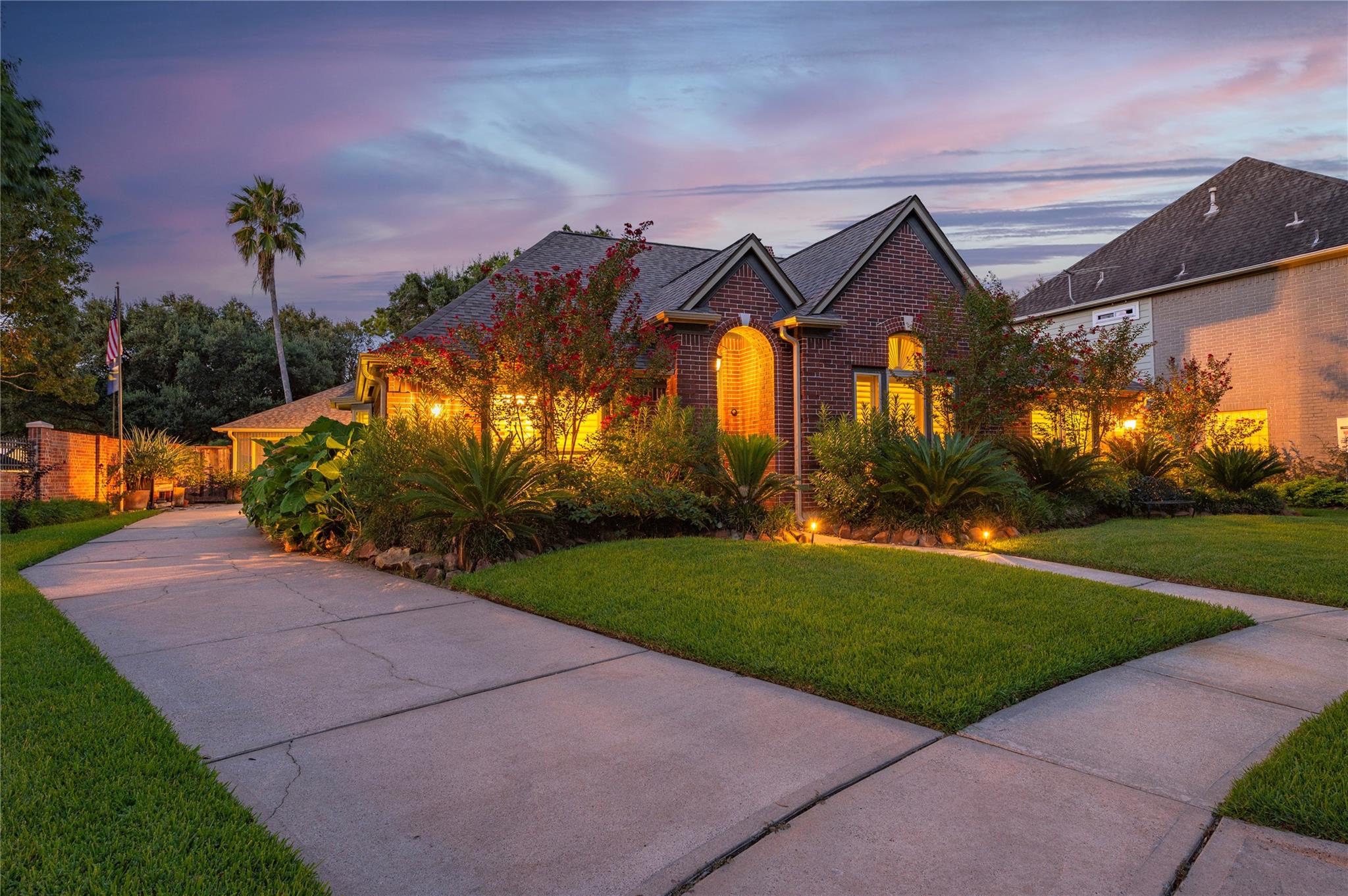2025 Sandy Coast Cir, League City, TX 77573