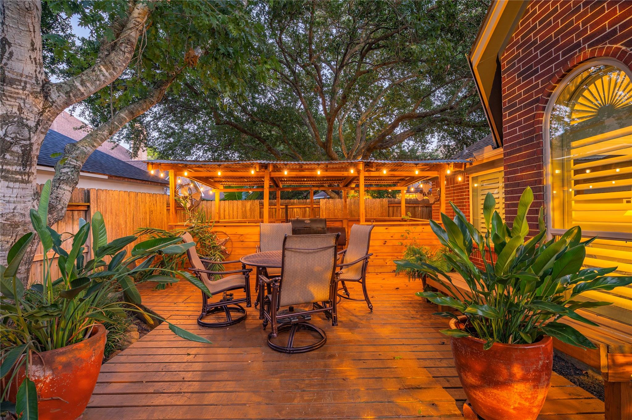 2025 Sandy Coast Cir, League City, TX 77573 photo