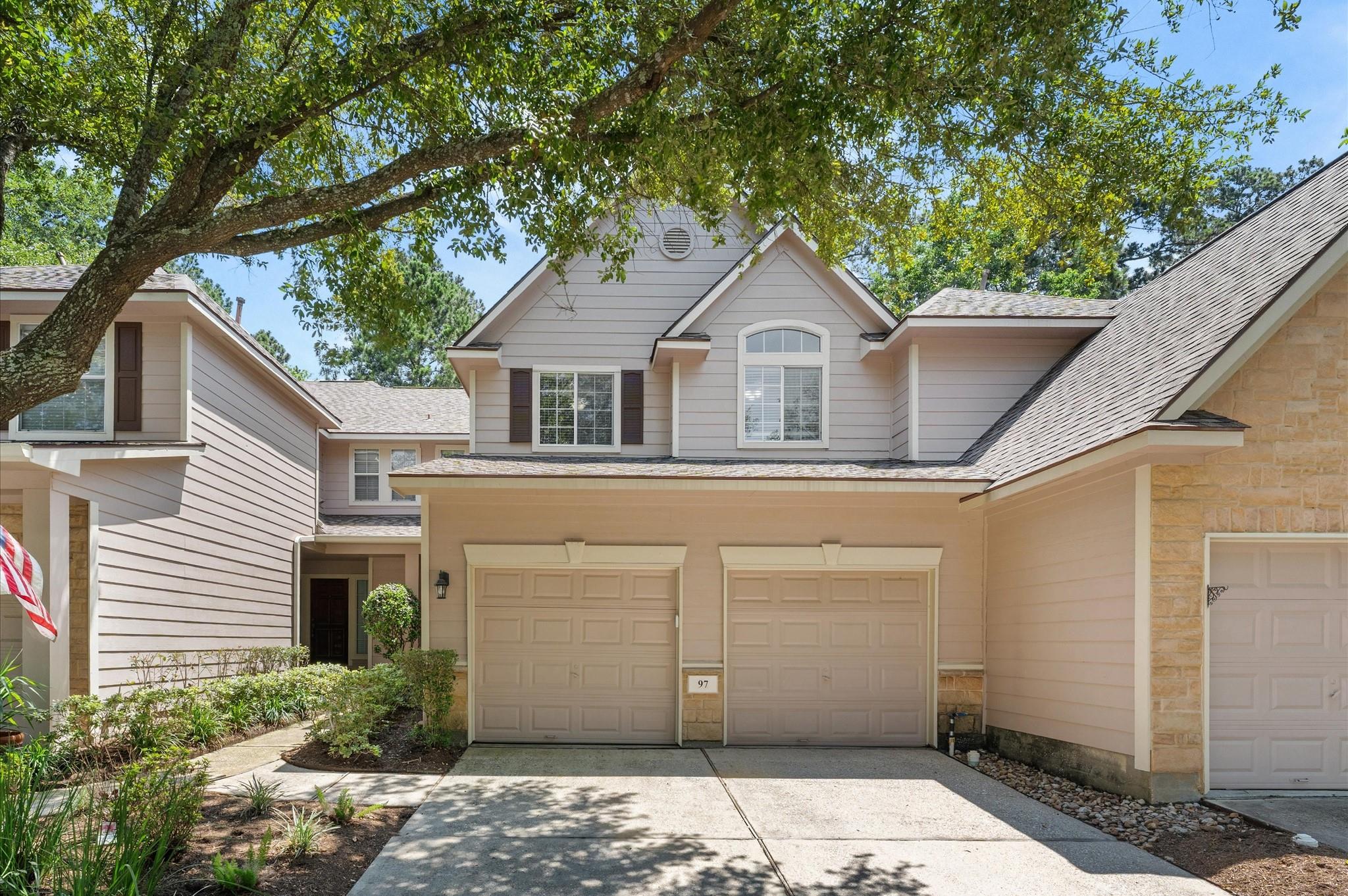 97 Greenhill Terrace Place Pl, The Woodlands, TX 77382