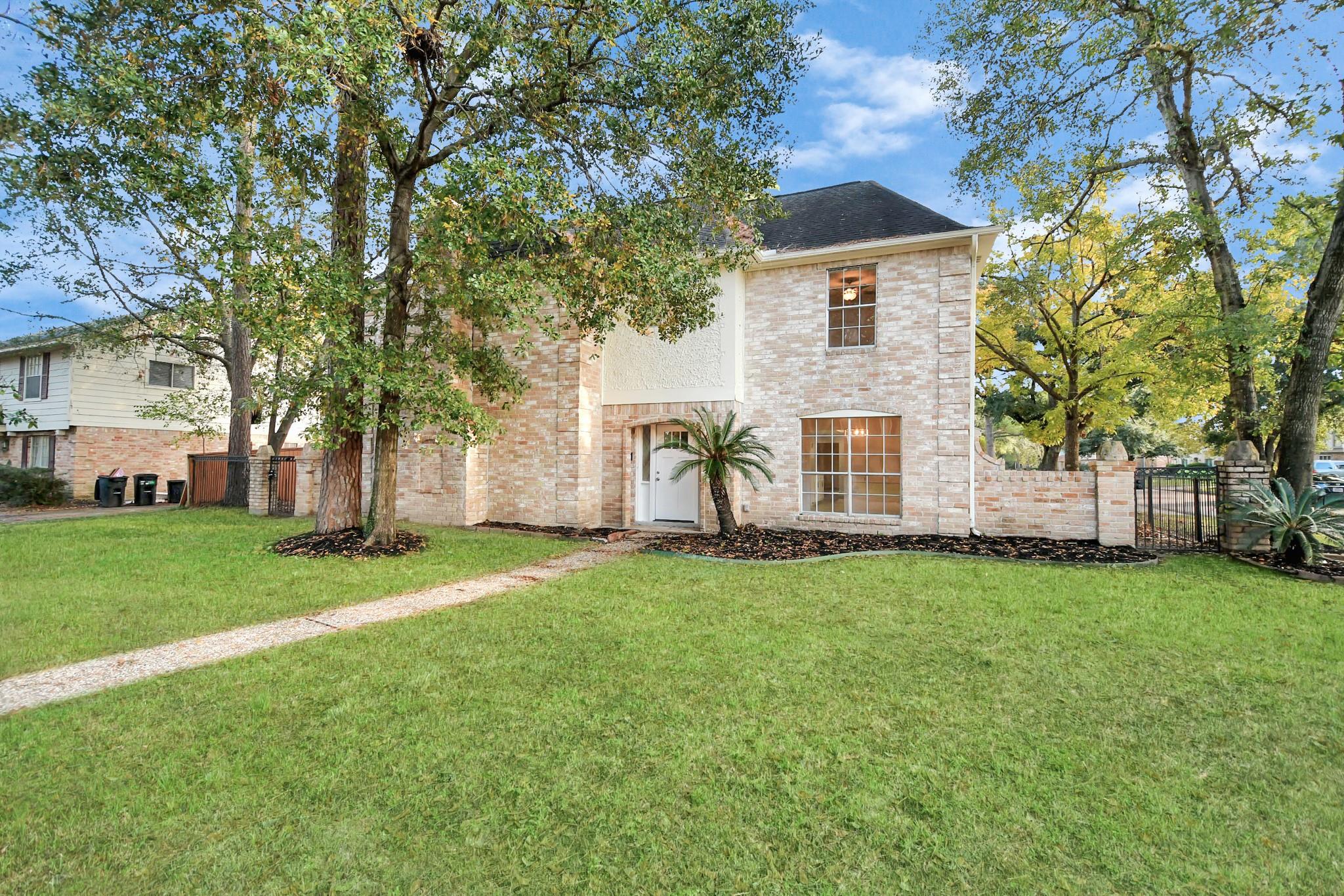 3919 Fernglade Dr, Houston, TX 77068 photo