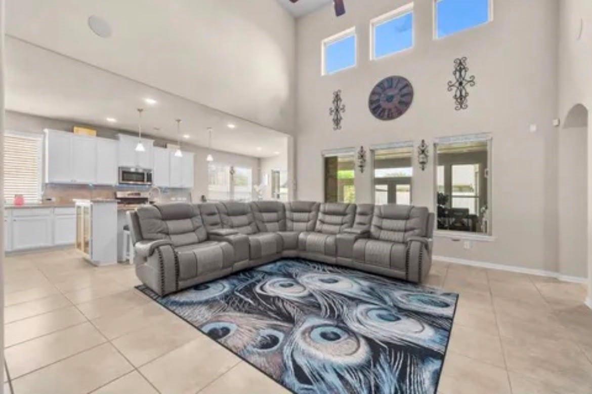 127 Round Lake Dr, Rosenberg, TX 77469 photo