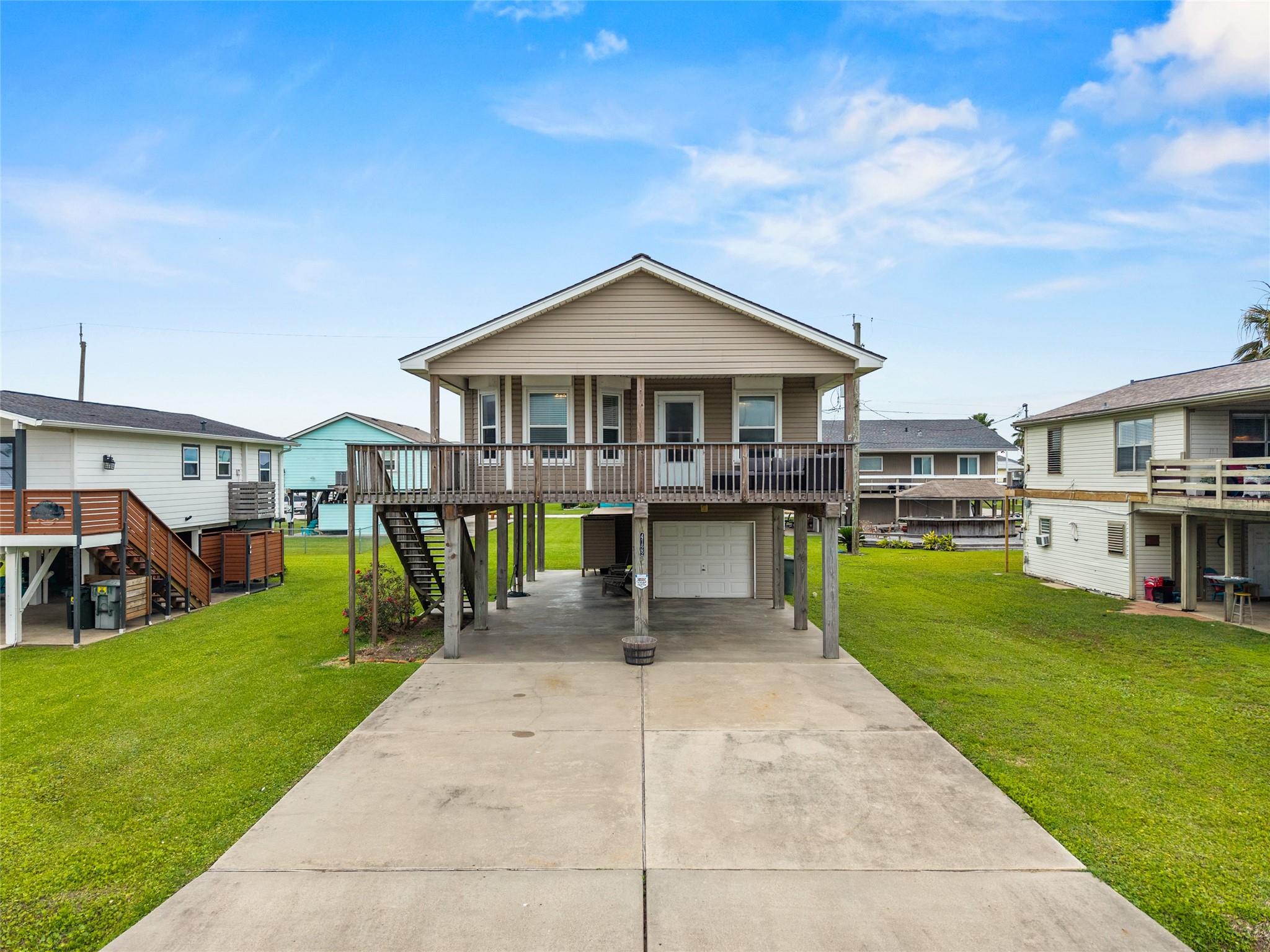 4122 Kent Dr, Galveston, TX 77554 photo