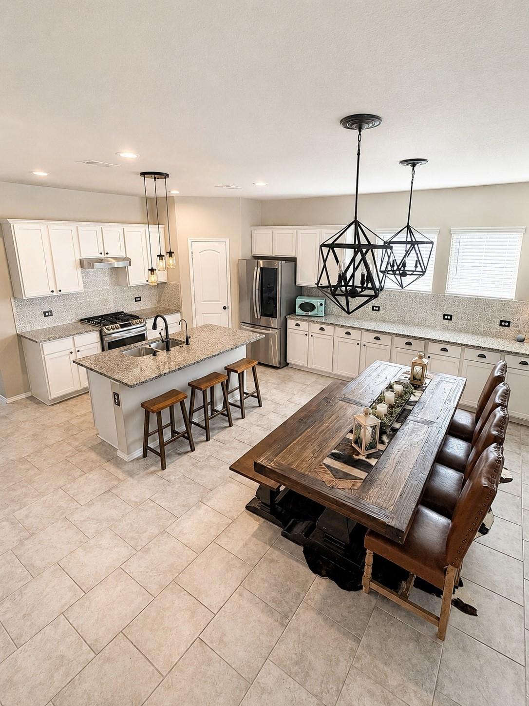 12001 New River Ct, Conroe, TX 77384 photo
