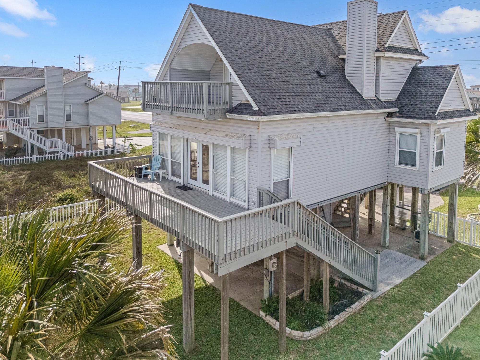 21519 San Luis Pass Rd, Galveston, TX 77554 photo